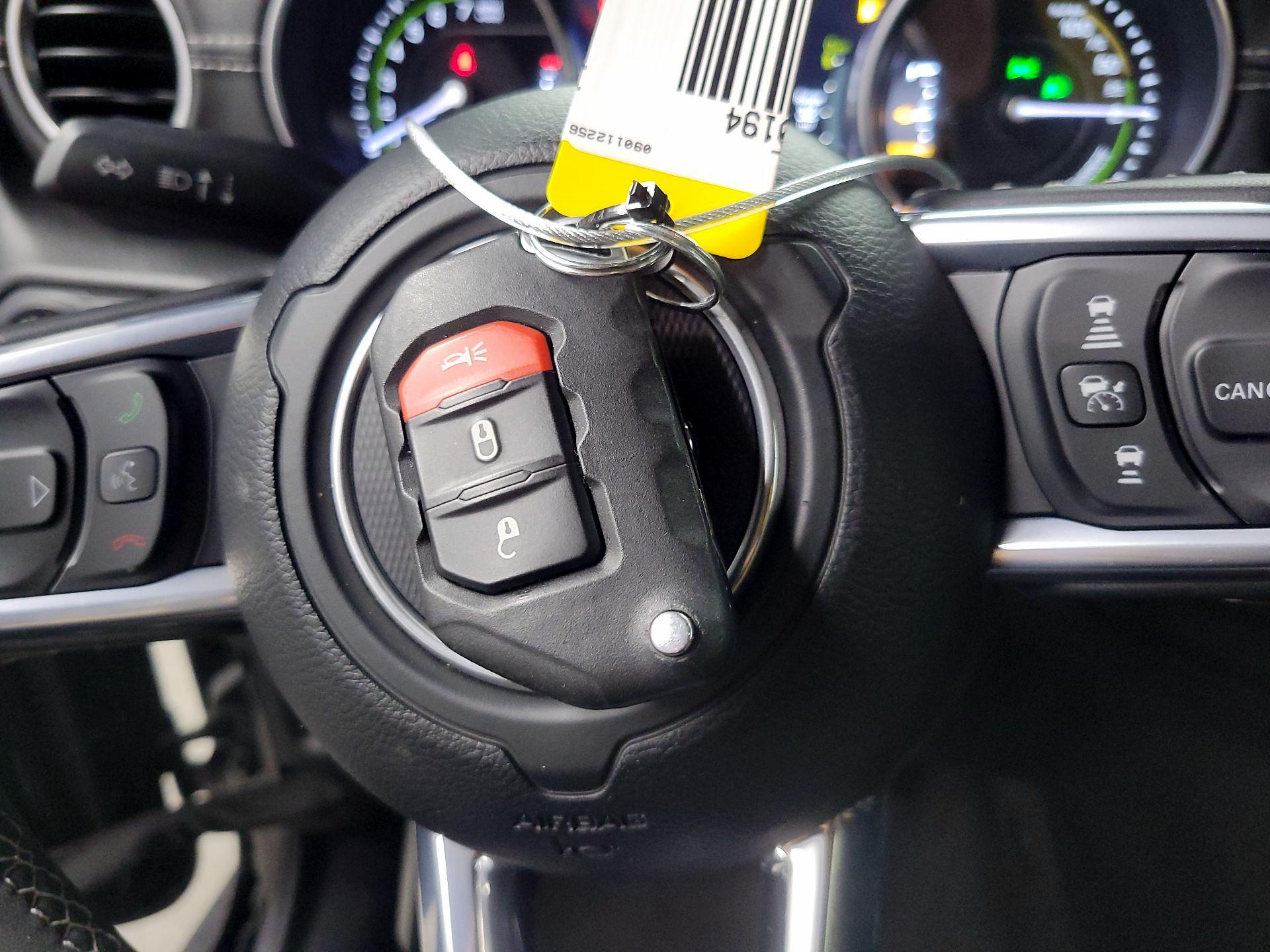 Thumbnail: 2023 Jeep Wrangler - 20