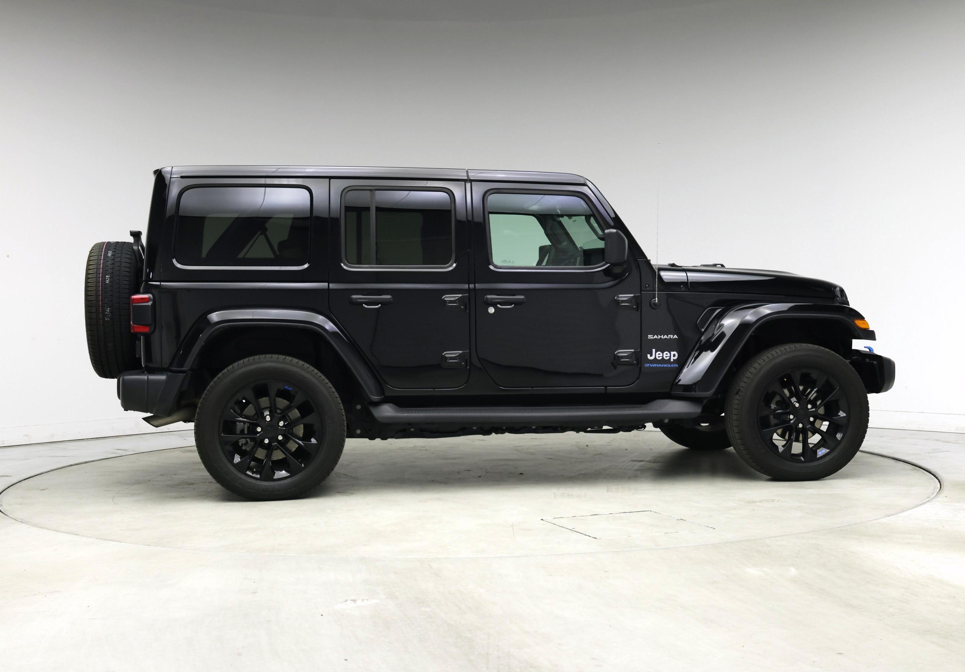 Thumbnail: 2023 Jeep Wrangler - 7