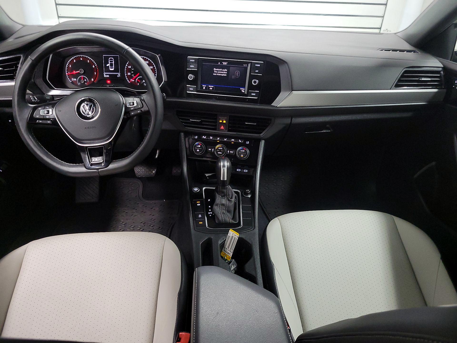 Thumbnail: 2020 Volkswagen Jetta - 9