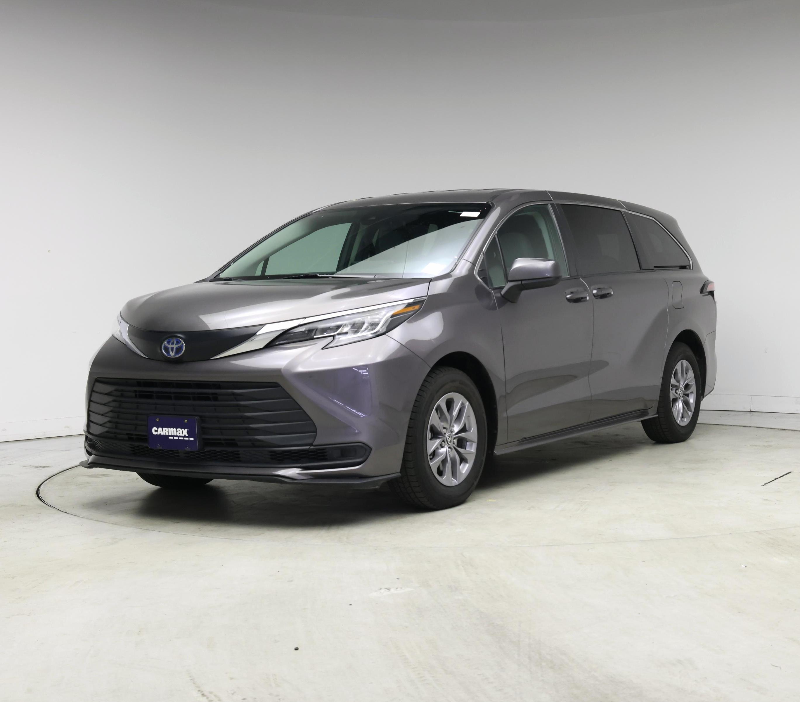 Thumbnail: 2023 Toyota Sienna - 4