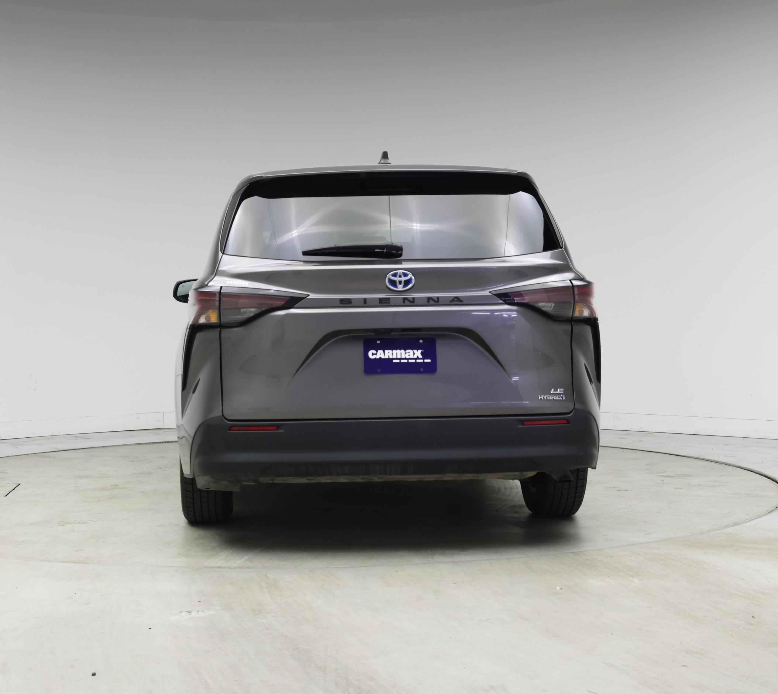 Thumbnail: 2023 Toyota Sienna - 6