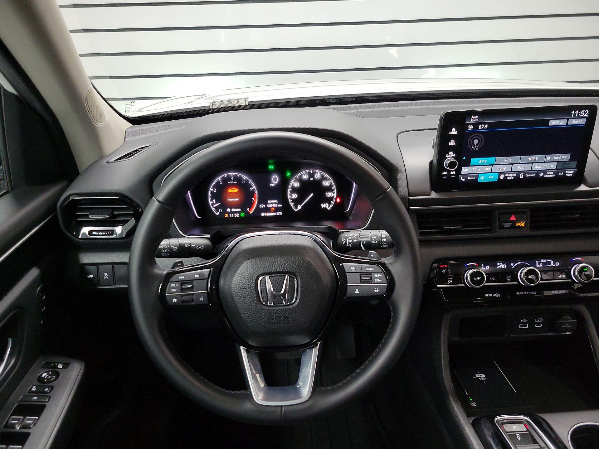 Thumbnail: 2025 Honda Pilot - 10