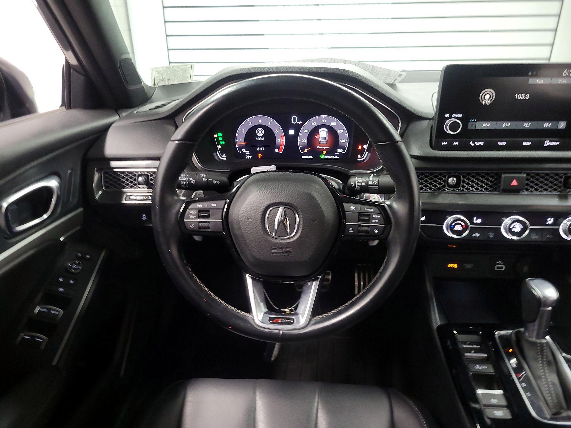 Thumbnail: 2023 Acura Integra - 10