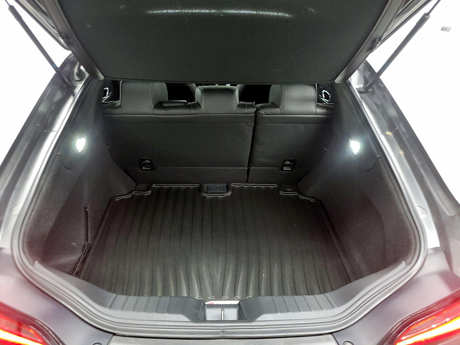 Thumbnail: 2023 Acura Integra - 18