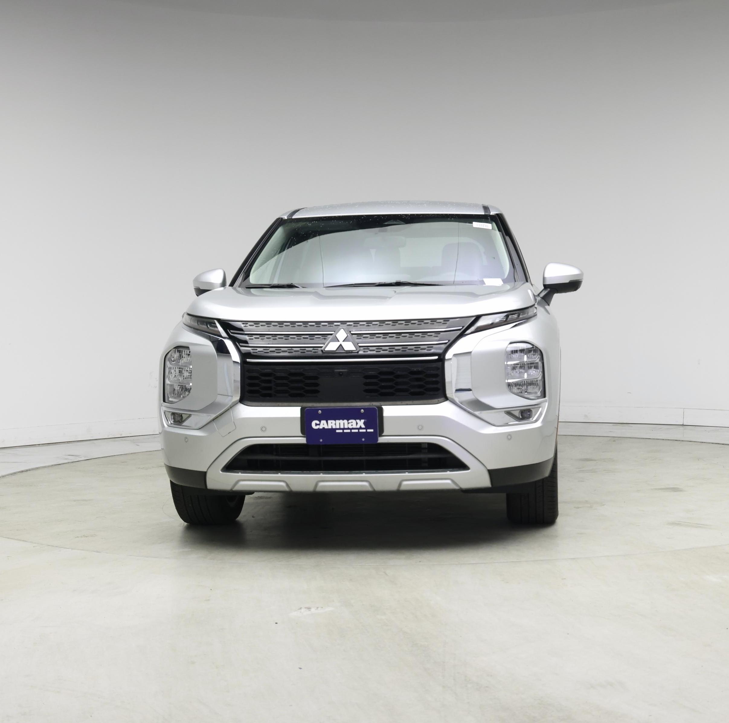 Thumbnail: 2022 Mitsubishi Outlander - 5