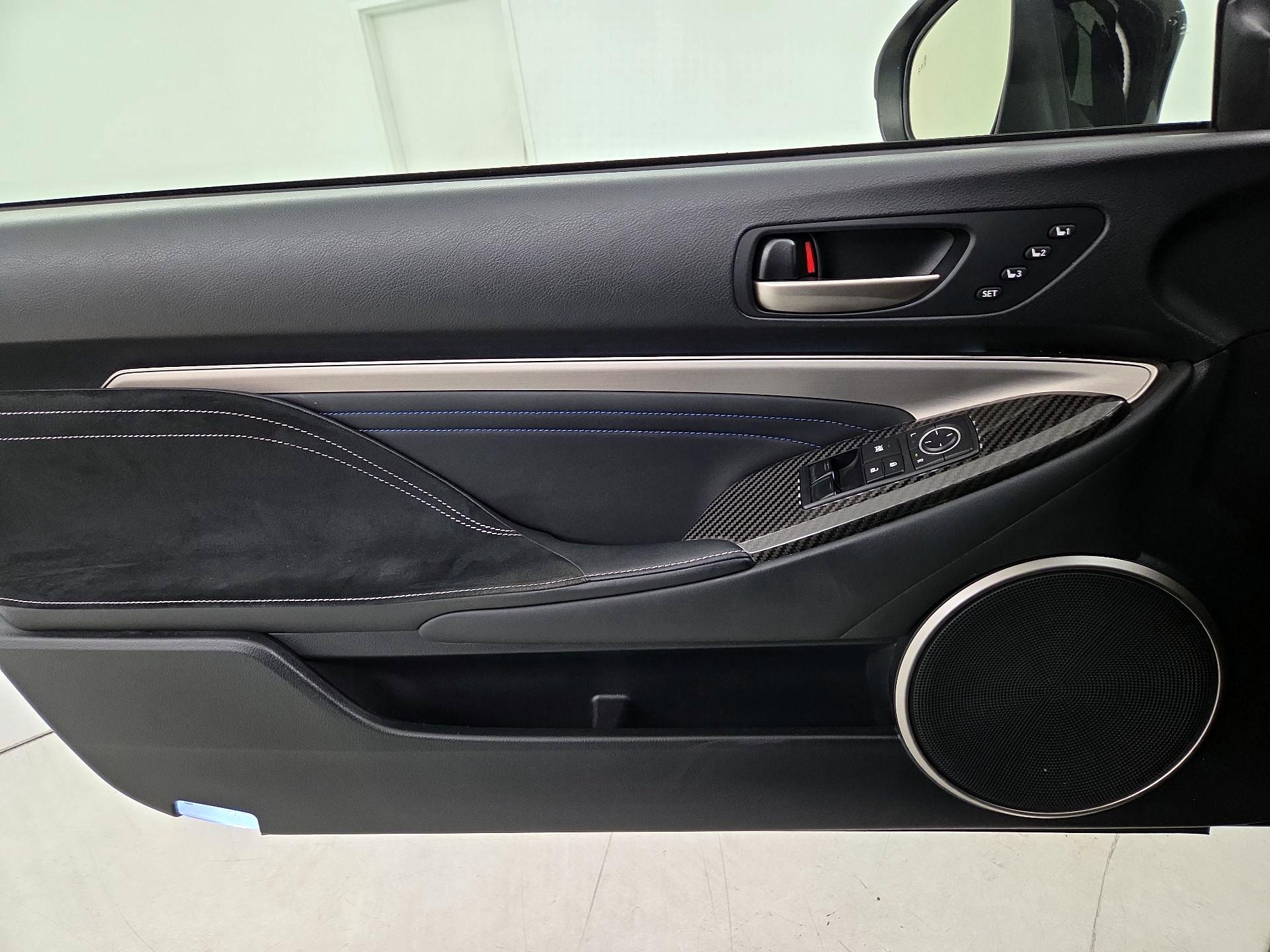 Thumbnail: 2015 Lexus RC - 12