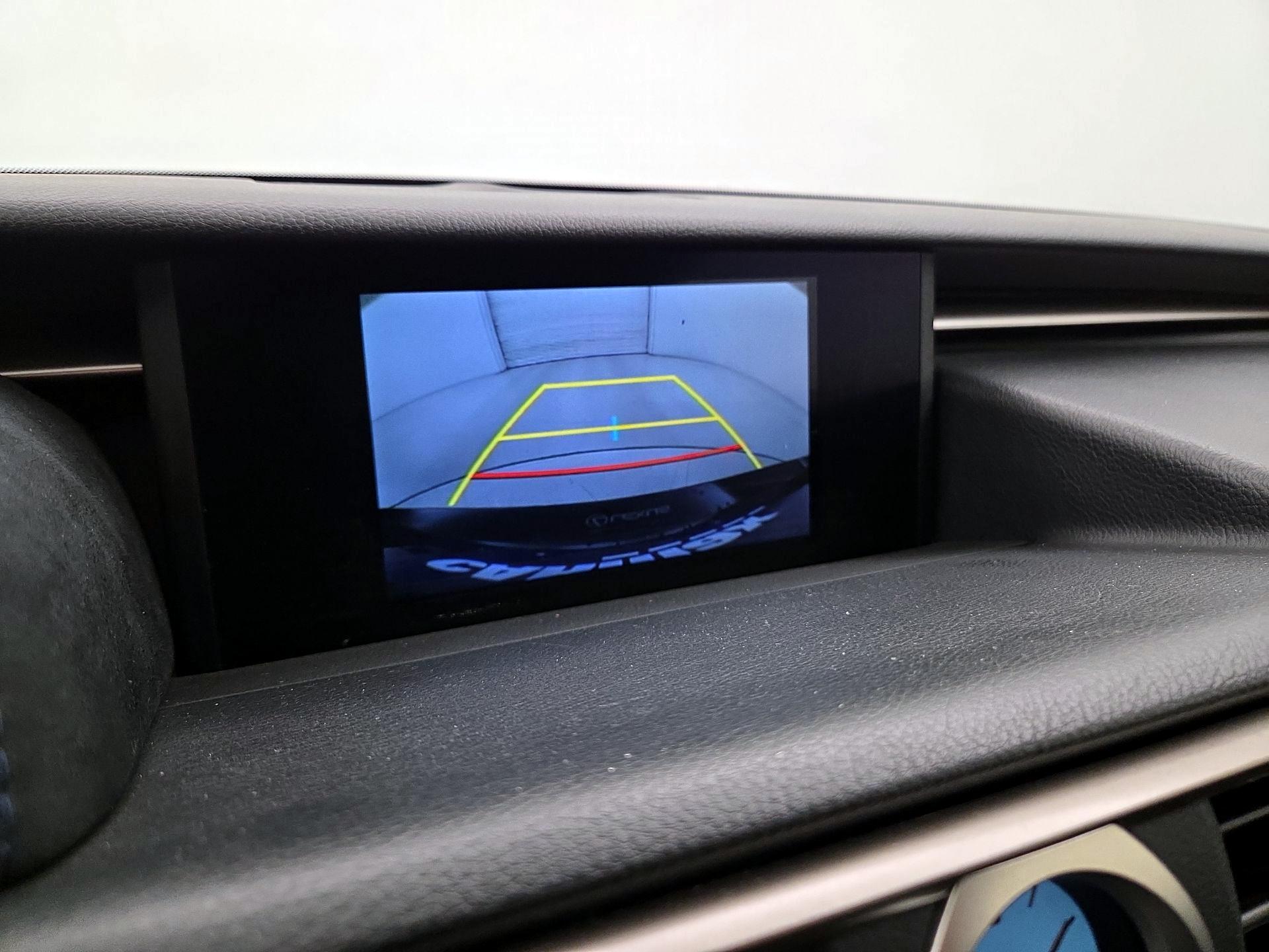 Thumbnail: 2015 Lexus RC - 15