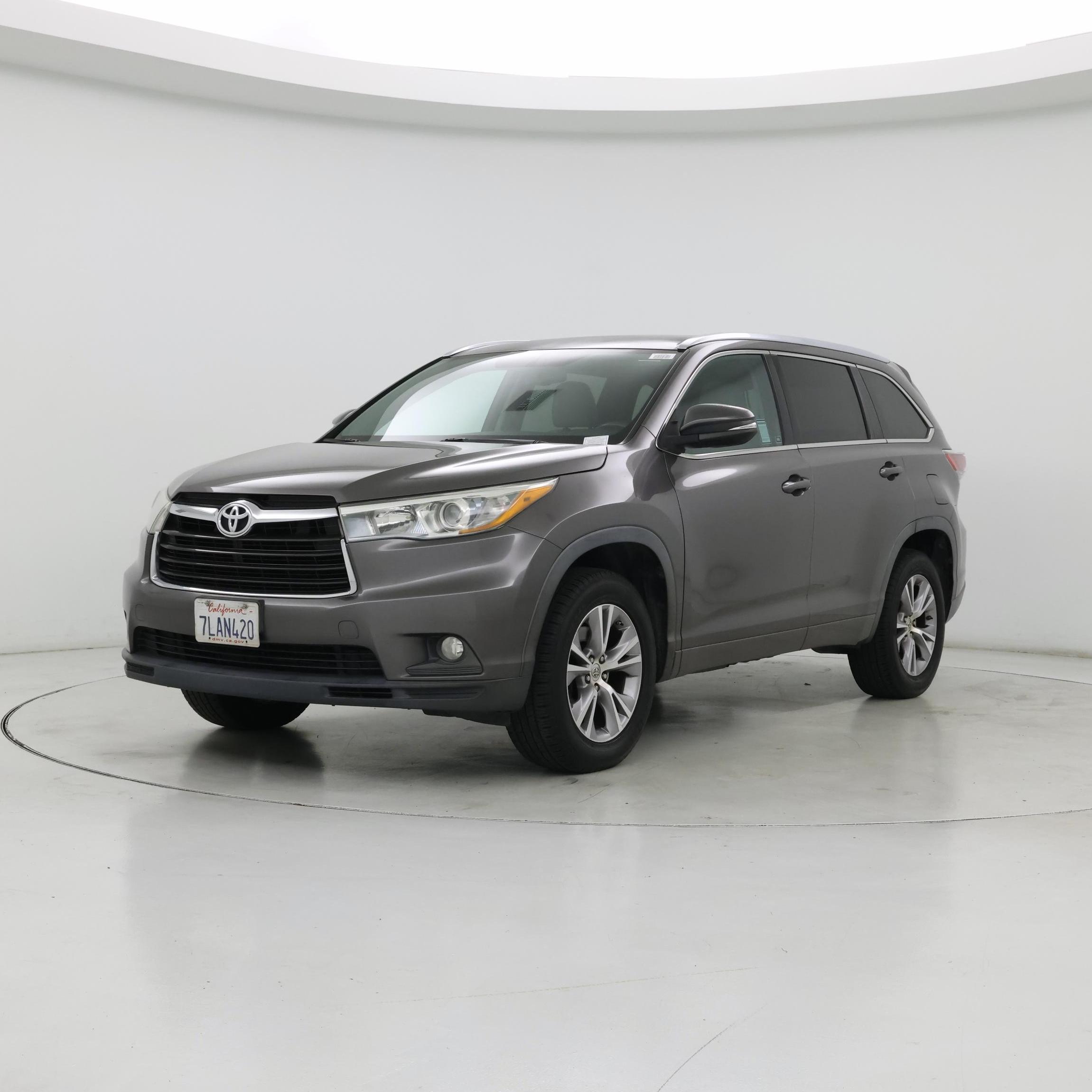 Thumbnail: 2015 Toyota Highlander - 4