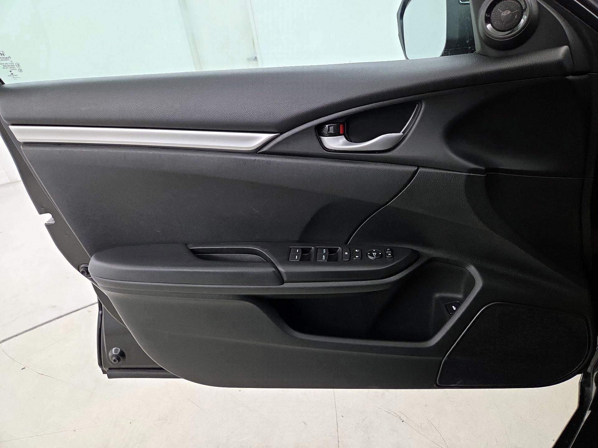 Thumbnail: 2021 Honda Civic - 12