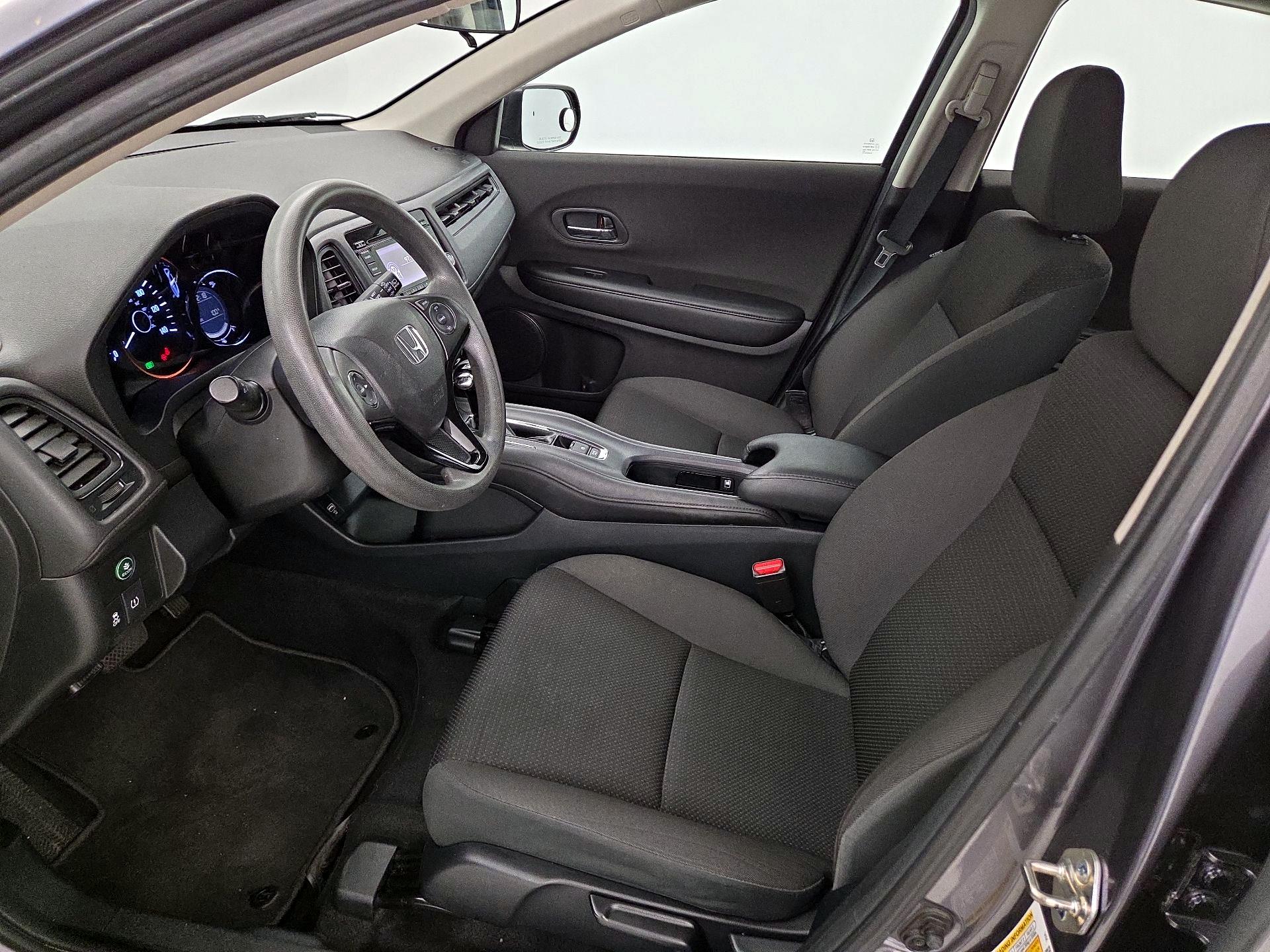 Thumbnail: 2019 Honda HR-V - 11