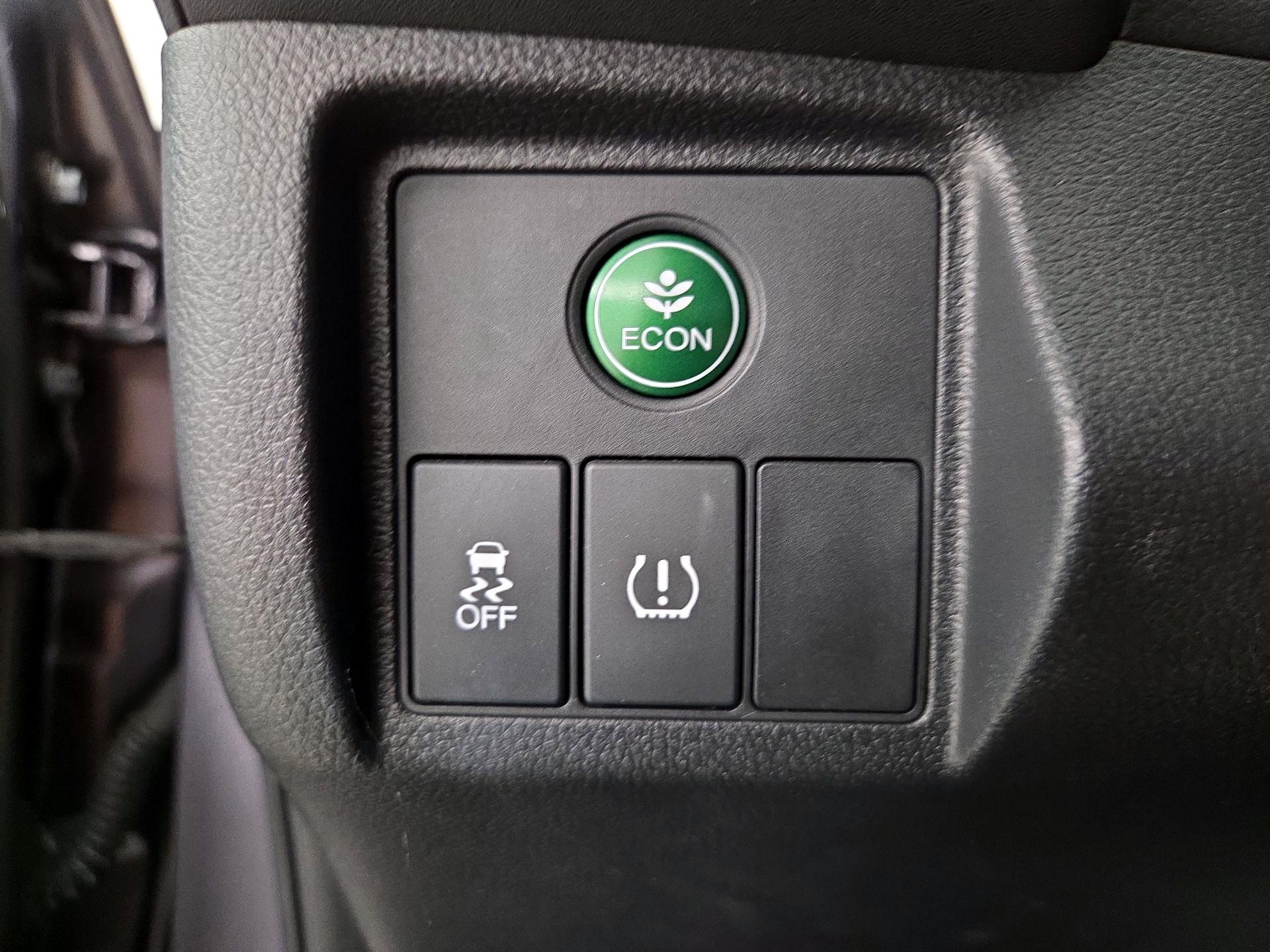 Thumbnail: 2019 Honda HR-V - 13