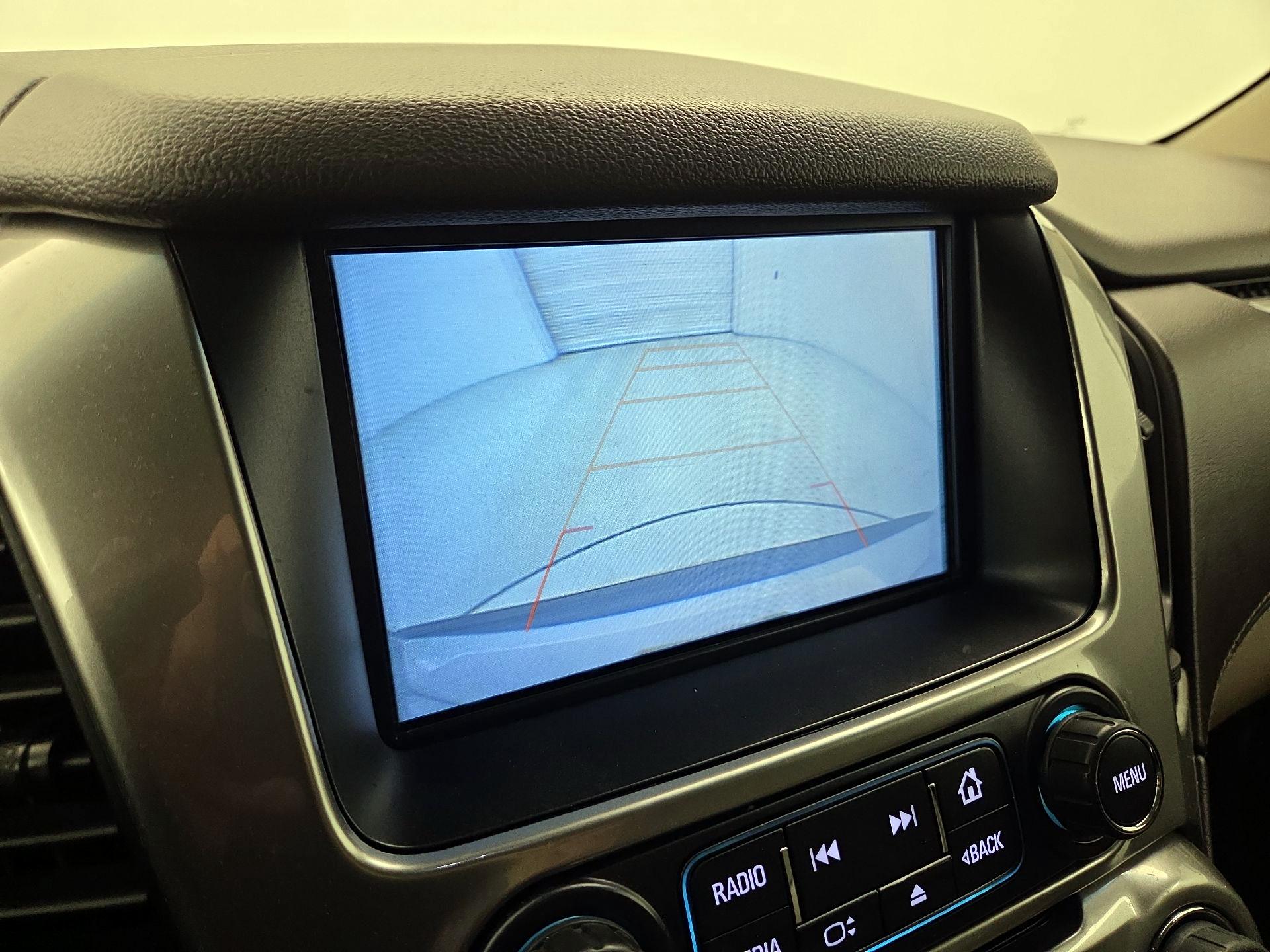 Thumbnail: 2020 Chevrolet Tahoe - 15