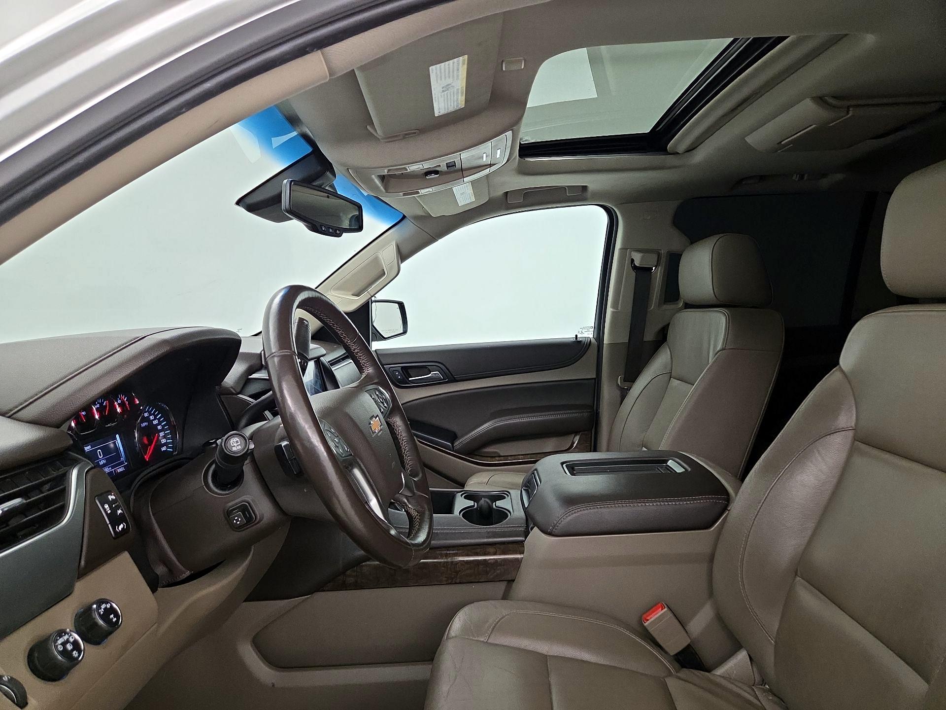 Thumbnail: 2020 Chevrolet Tahoe - 20