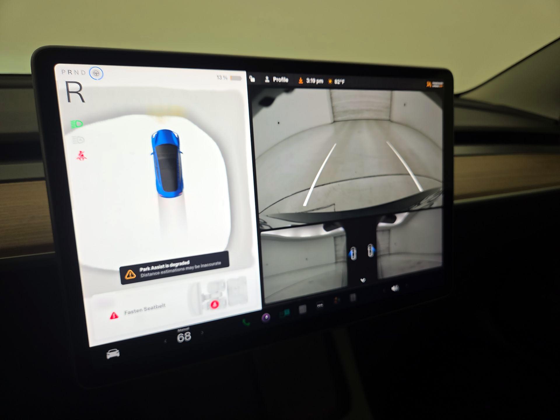 Thumbnail: 2022 Tesla Model 3 - 14