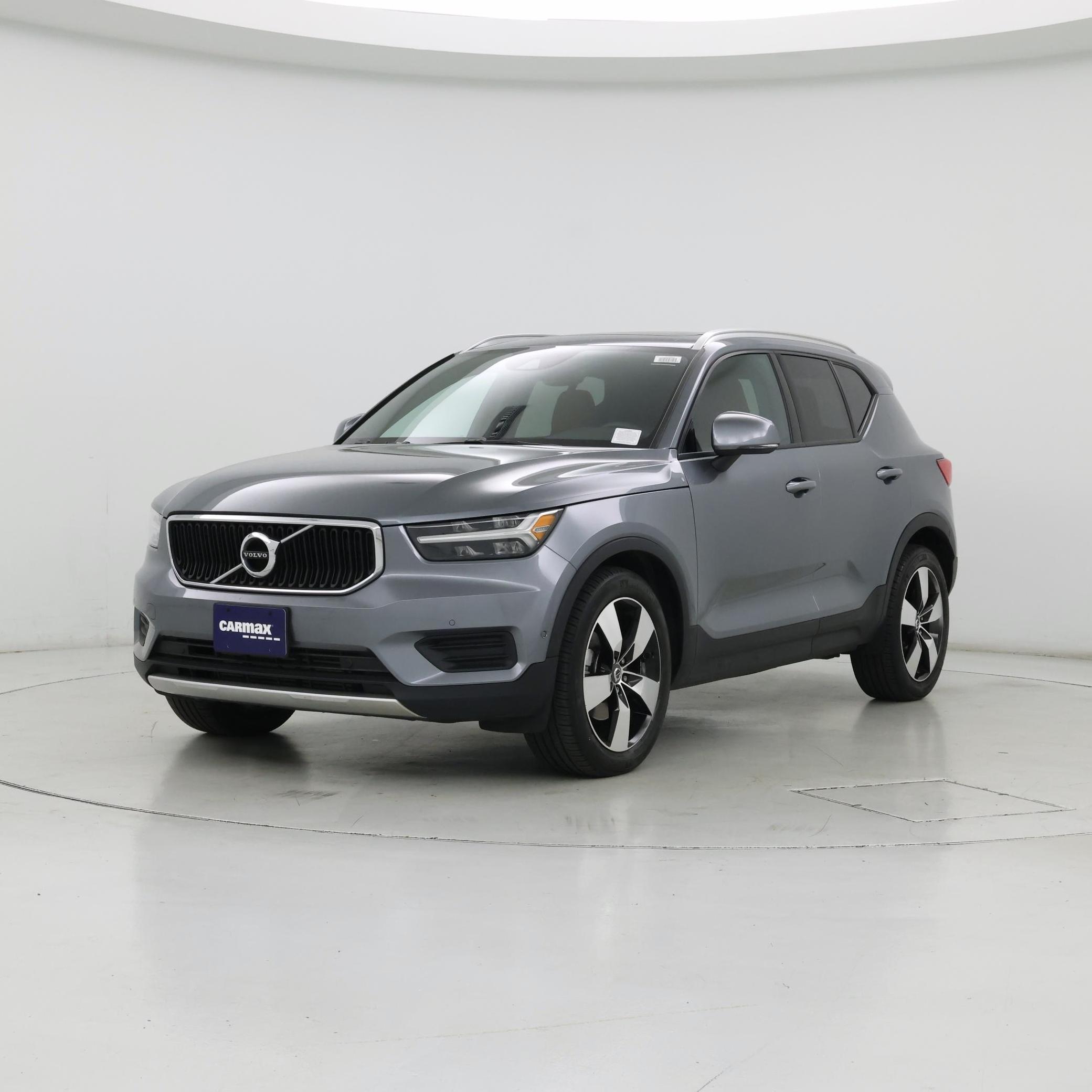 Thumbnail: 2019 Volvo XC40 - 4