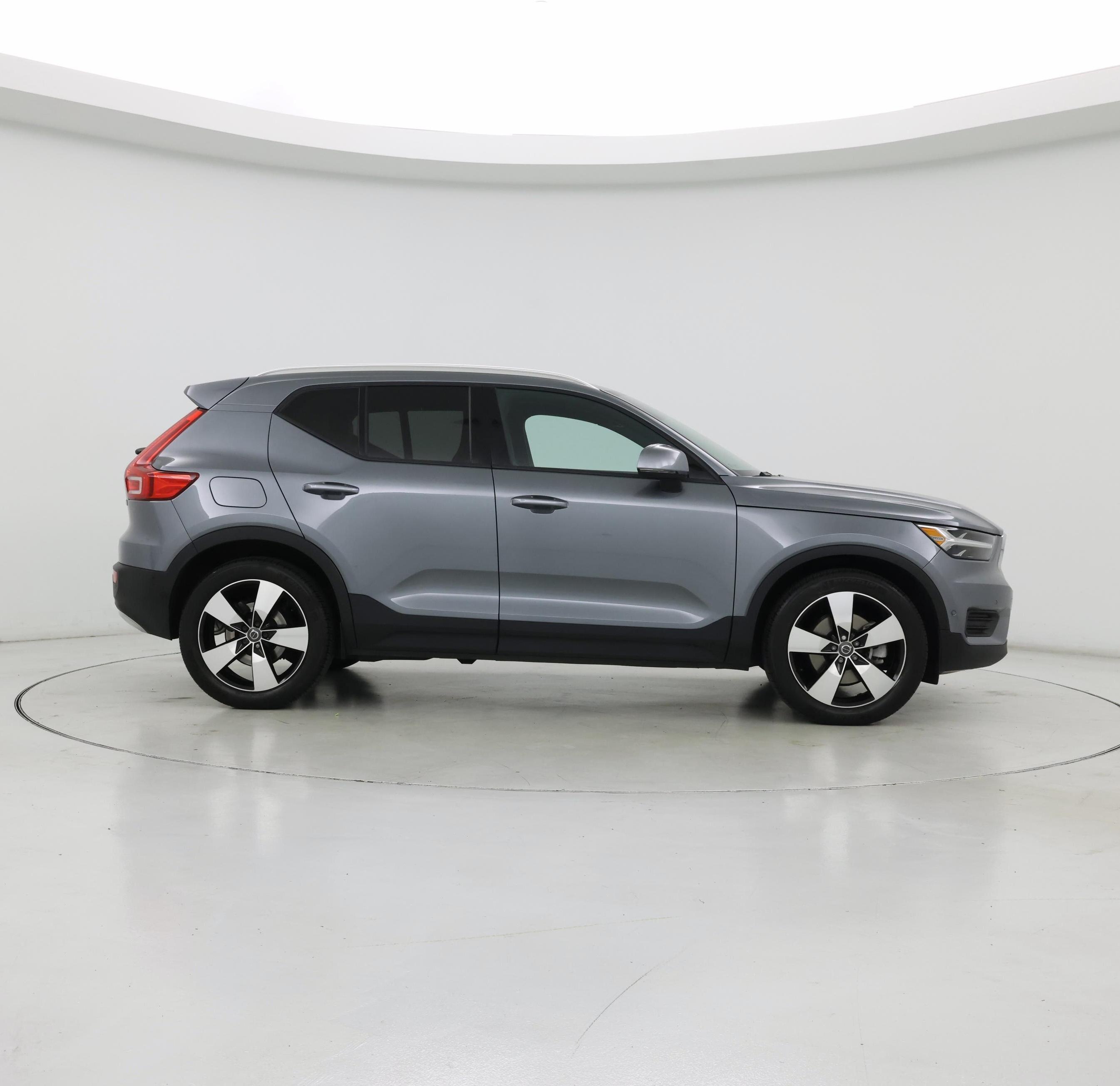 Thumbnail: 2019 Volvo XC40 - 7