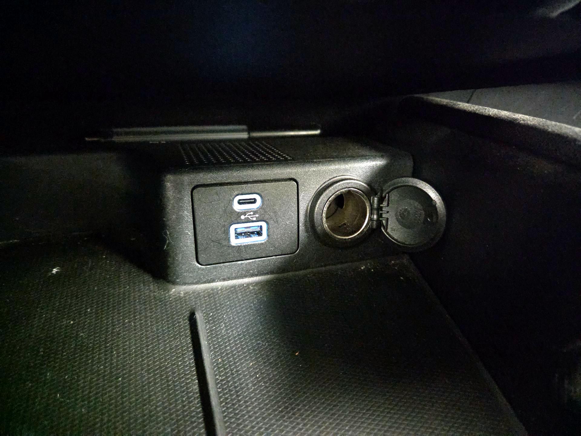 Thumbnail: 2022 Ford Escape - 18