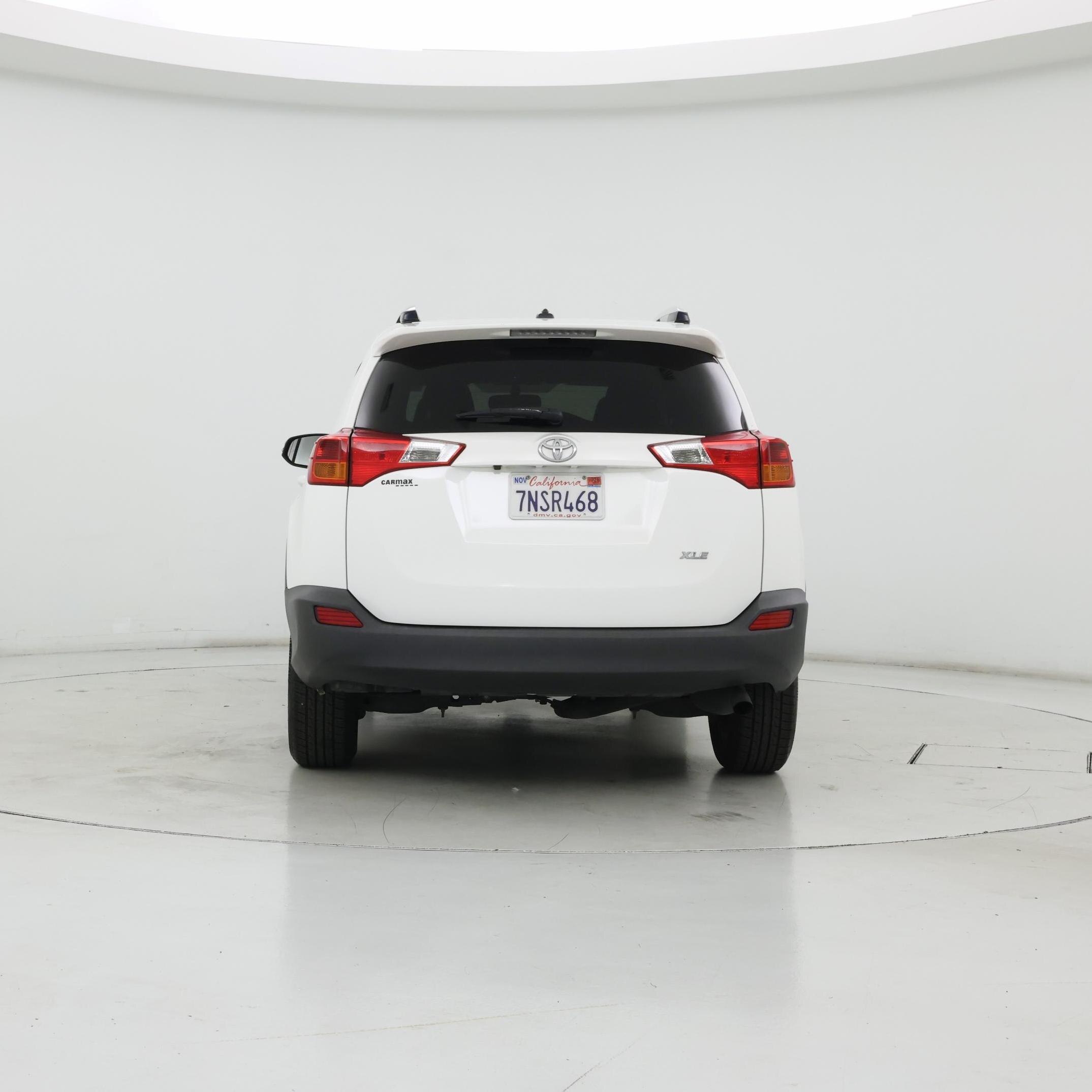 Thumbnail: 2015 Toyota RAV4 - 6