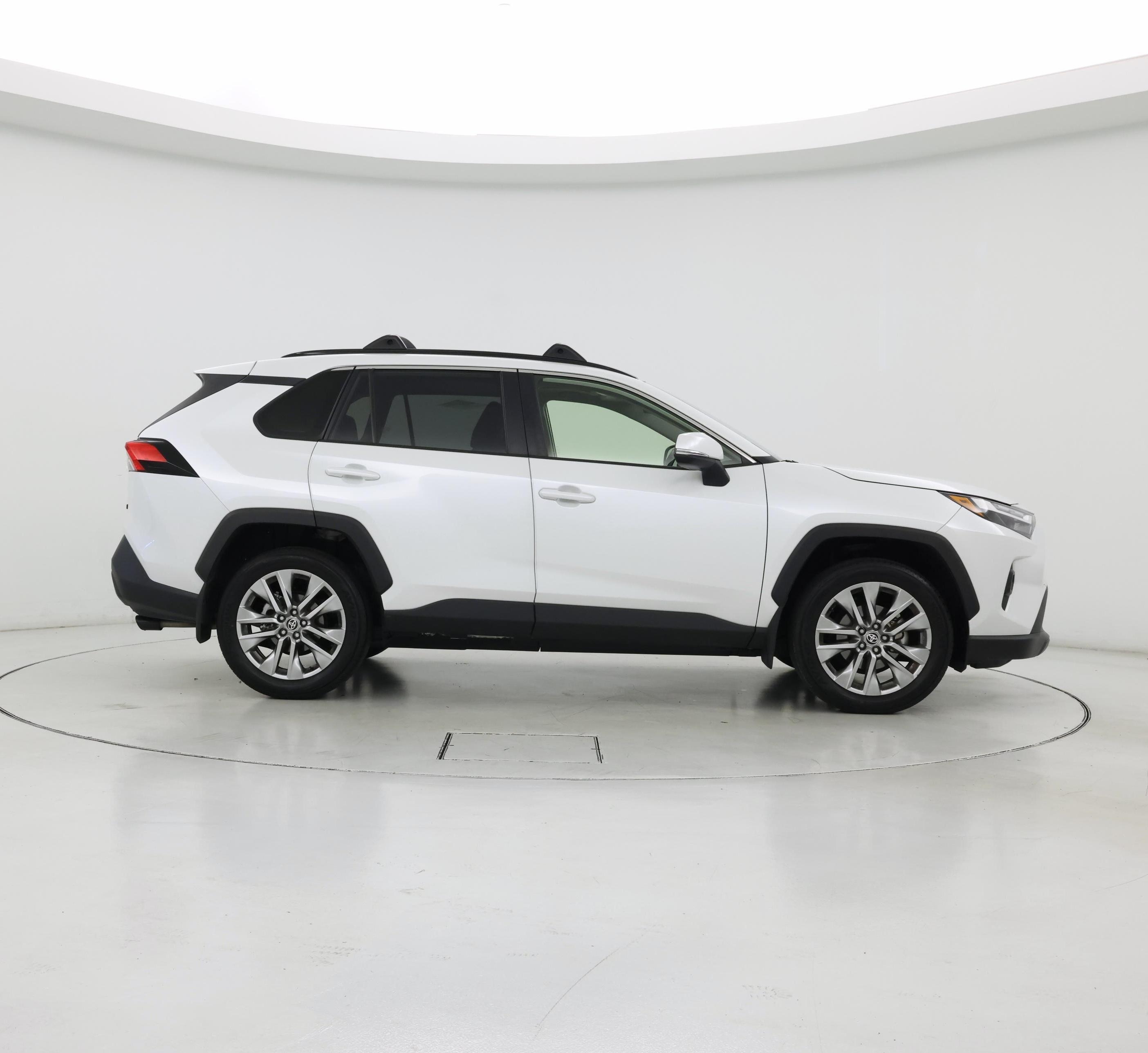 Thumbnail: 2023 Toyota RAV4 - 7