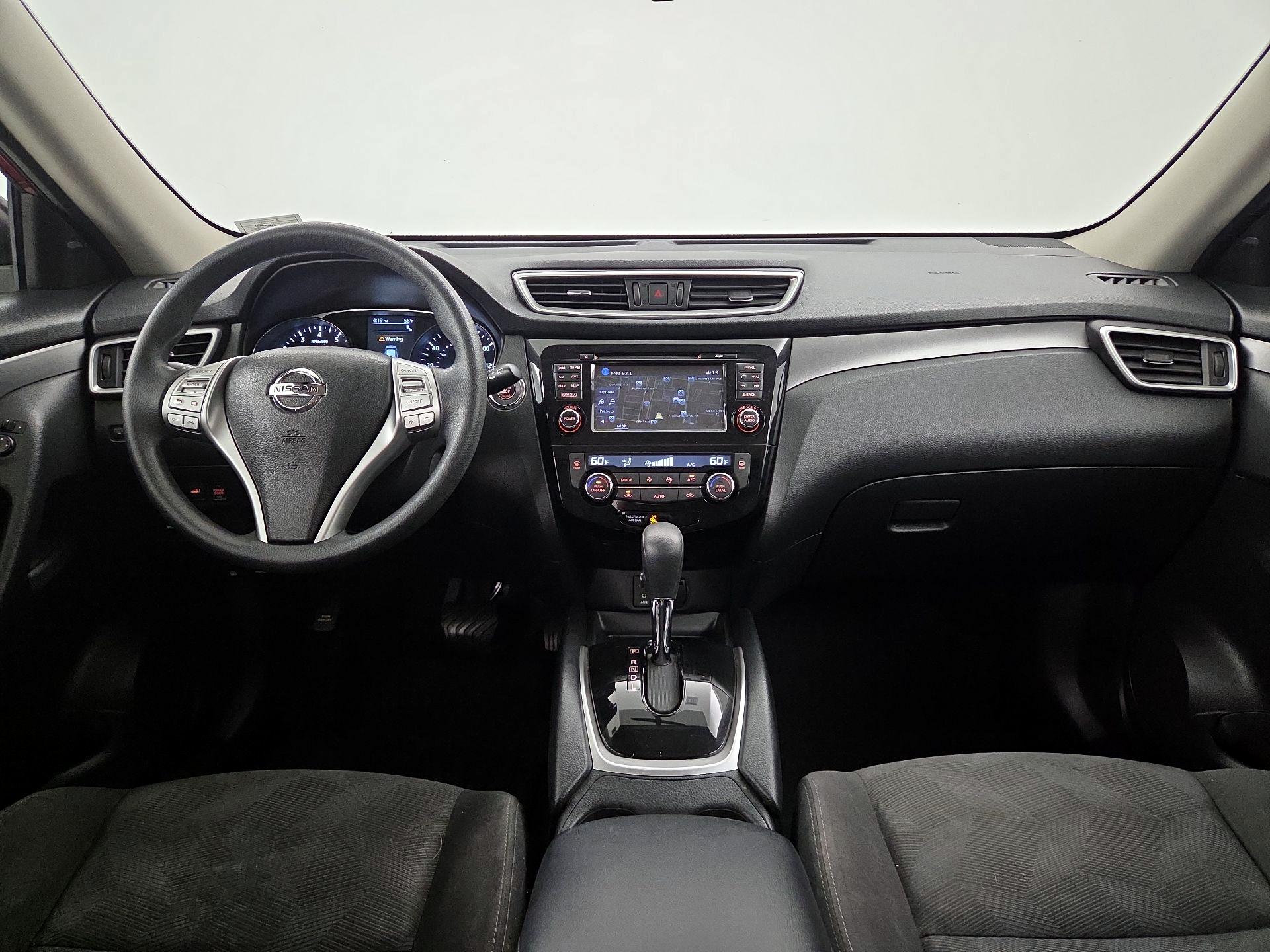 Thumbnail: 2016 Nissan Rogue - 9