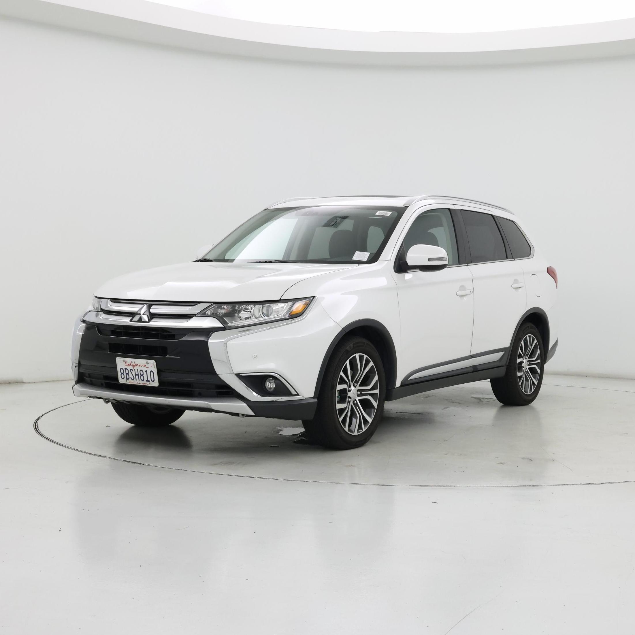 Thumbnail: 2017 Mitsubishi Outlander - 4