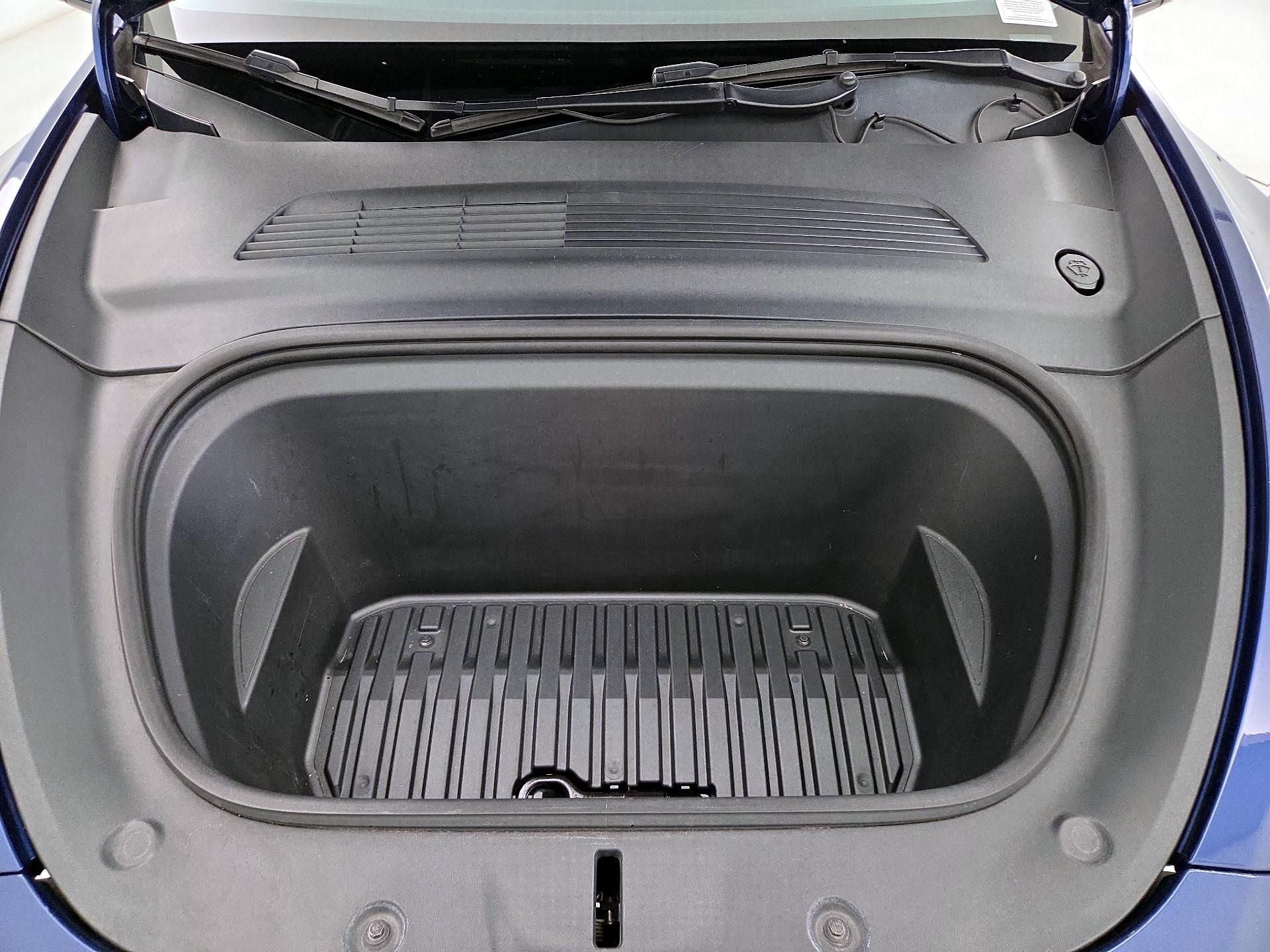 Thumbnail: 2021 Tesla Model Y - 20