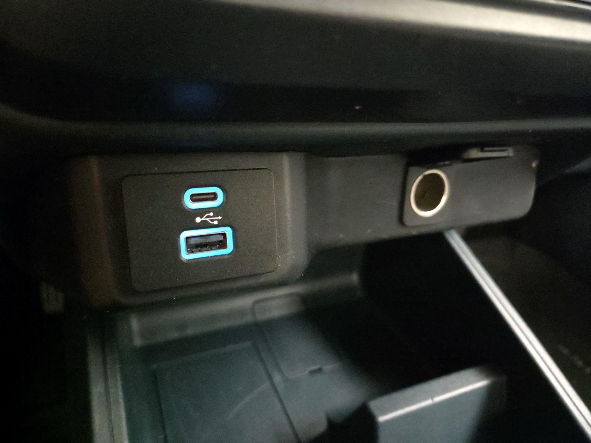 Thumbnail: 2022 Ford Maverick - 18