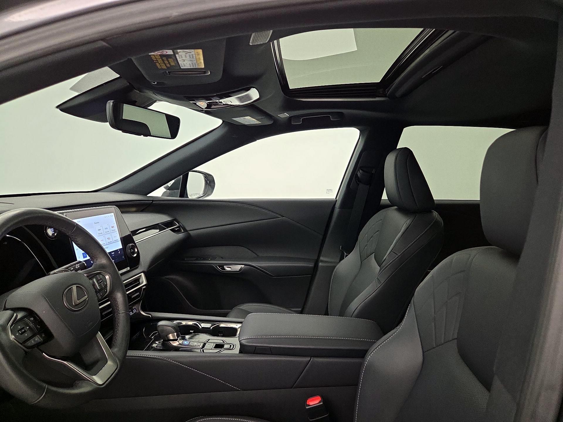 Thumbnail: 2023 Lexus RX - 19