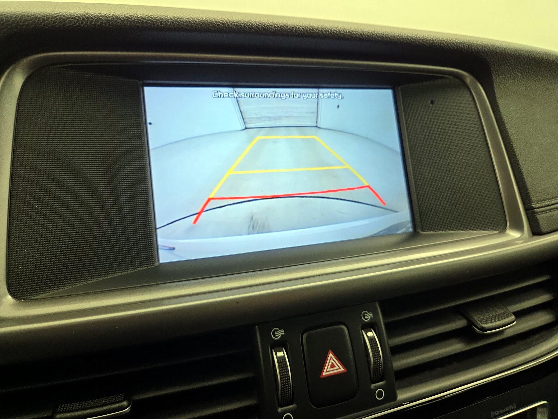 Thumbnail: 2018 Kia Optima - 14