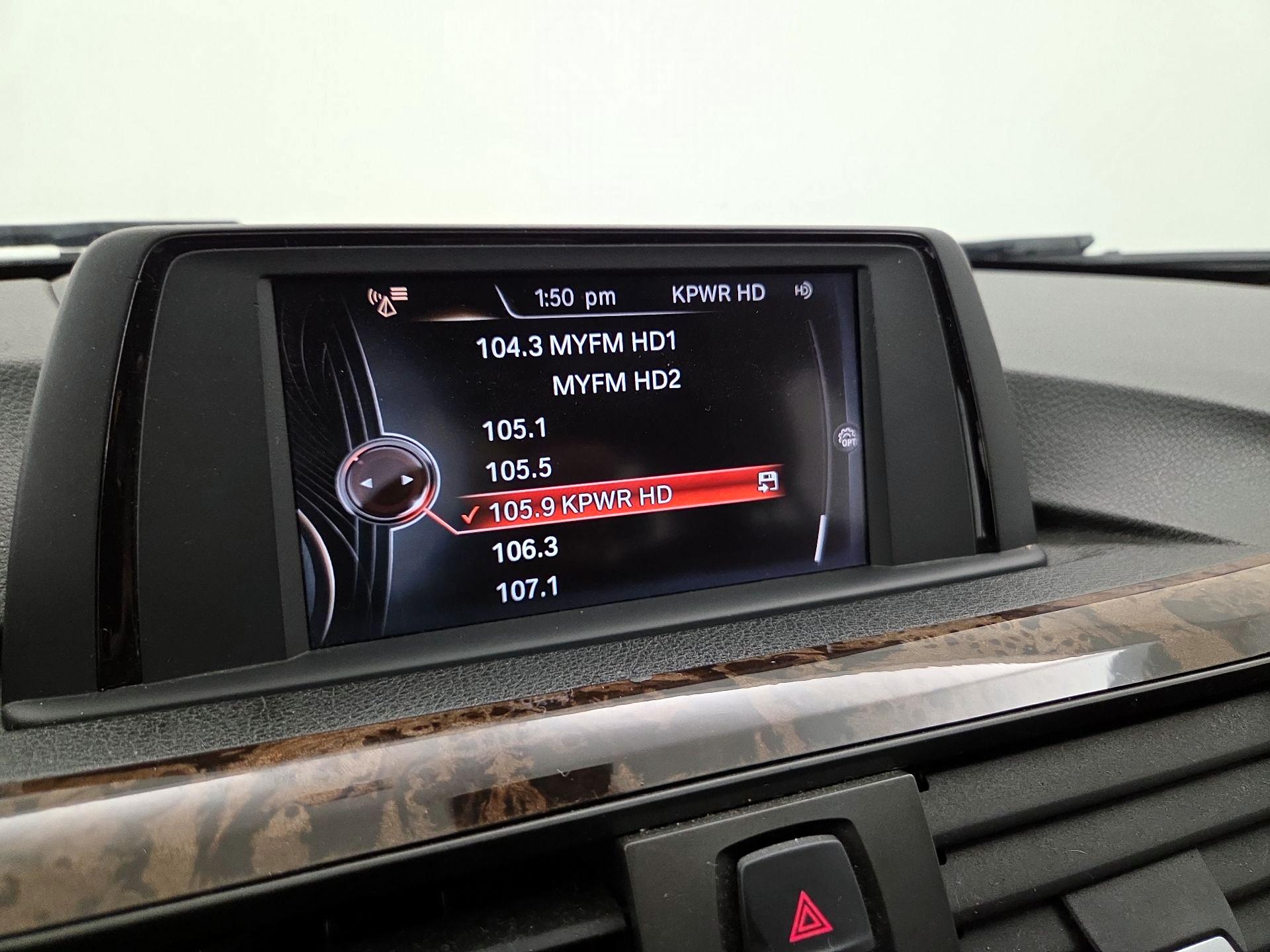 Thumbnail: 2015 BMW 3 Series - 14