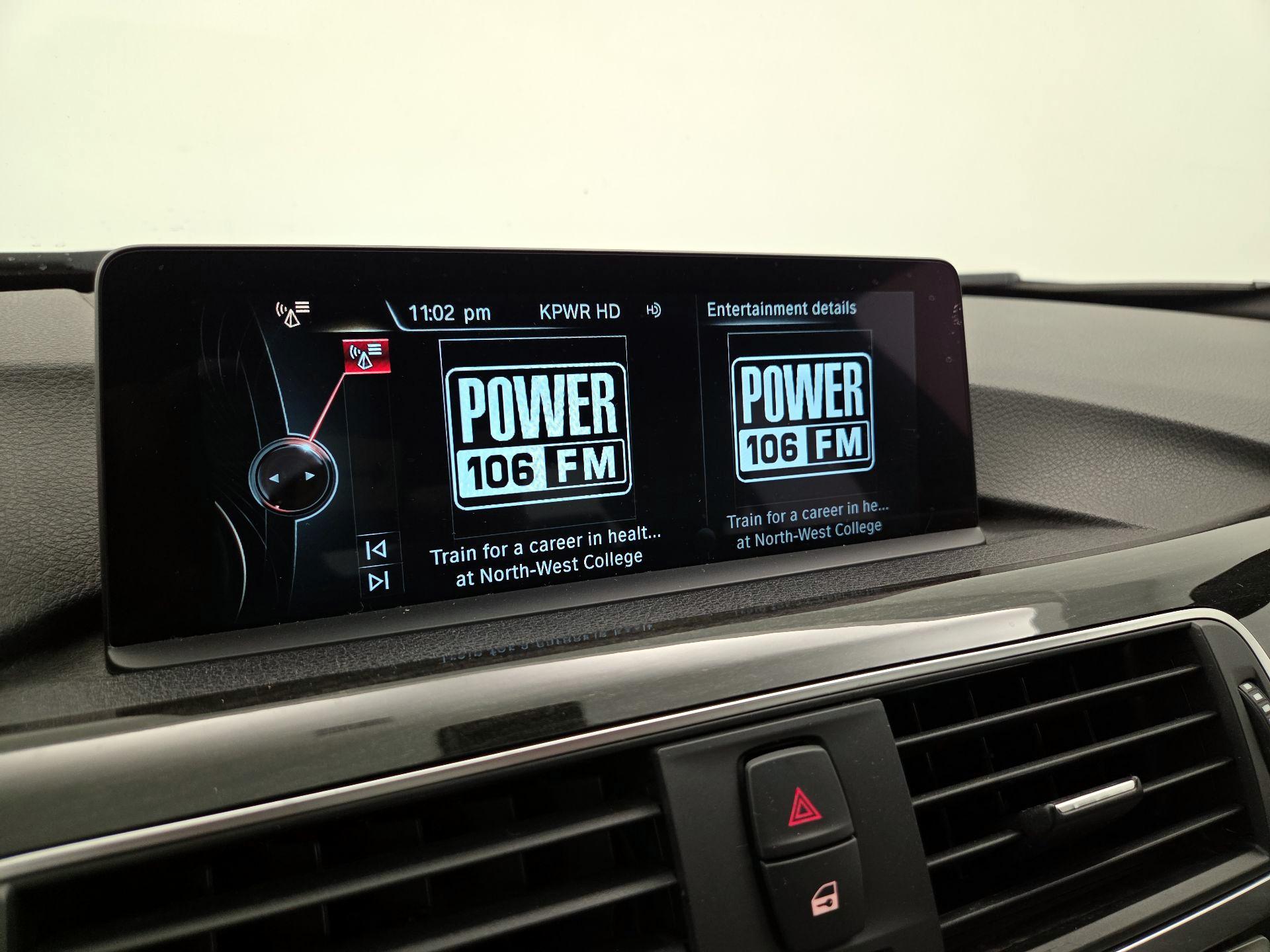 Thumbnail: 2016 BMW 3 Series - 16