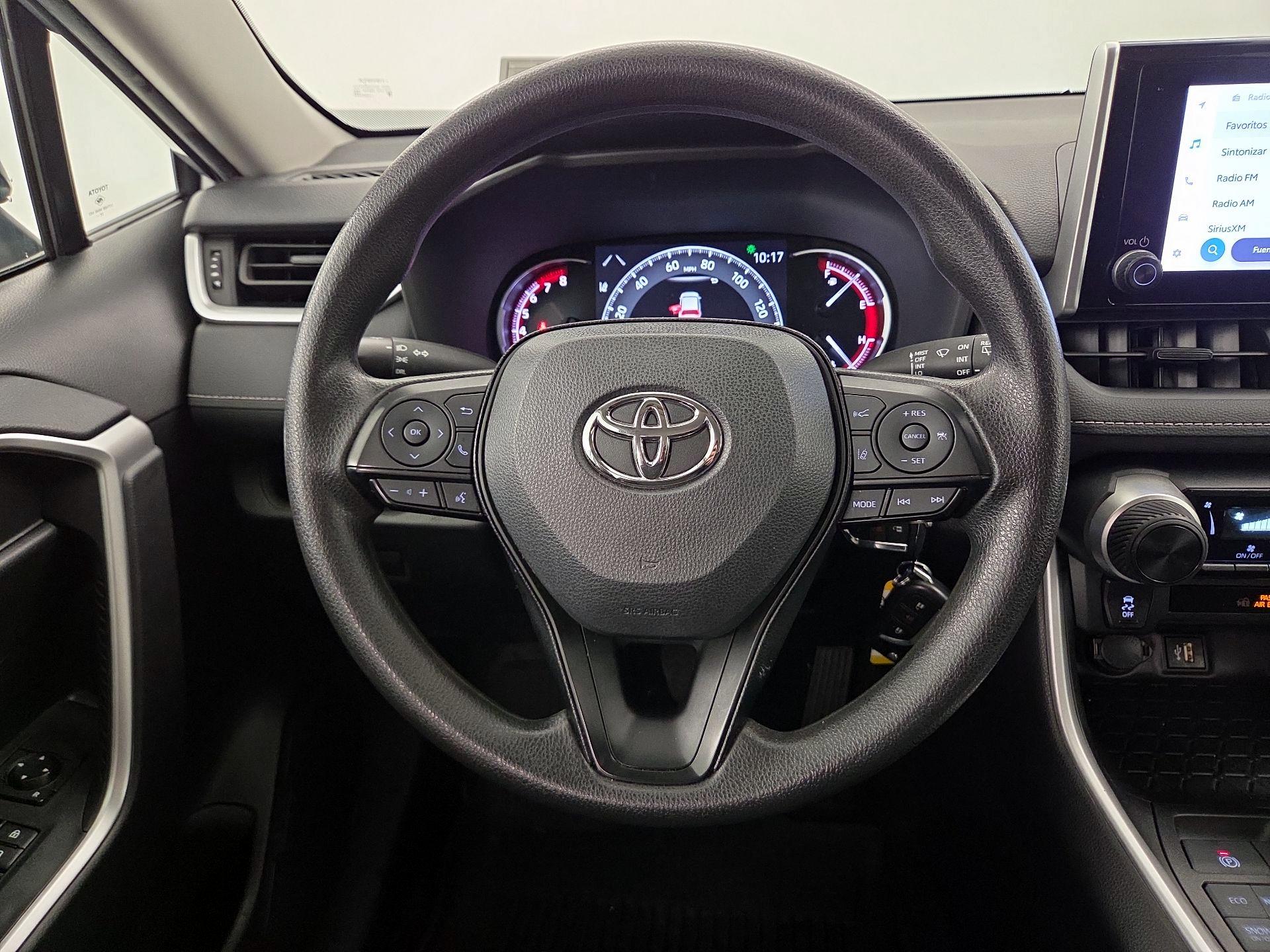 Thumbnail: 2024 Toyota RAV4 - 10