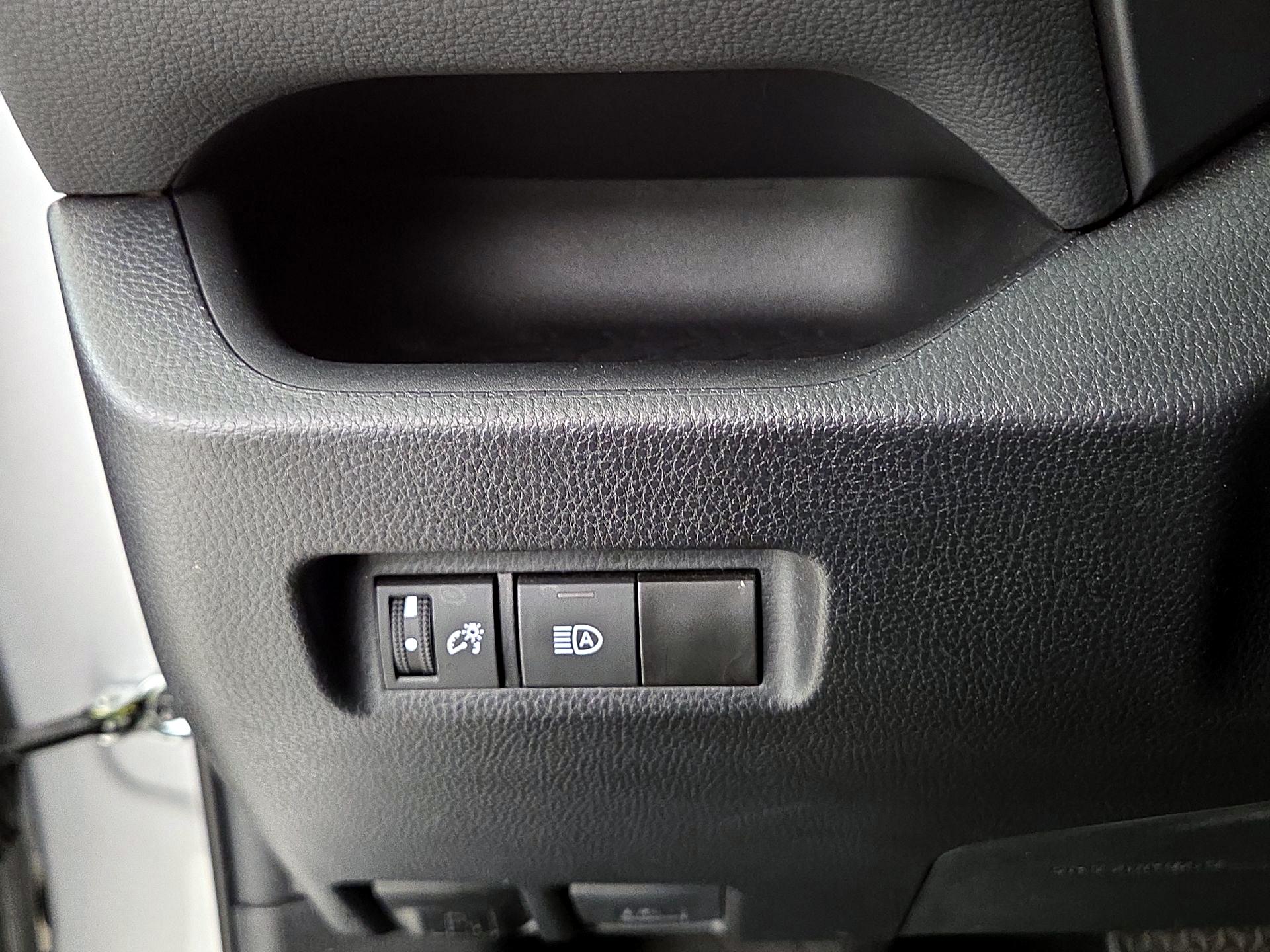 Thumbnail: 2024 Toyota RAV4 - 13