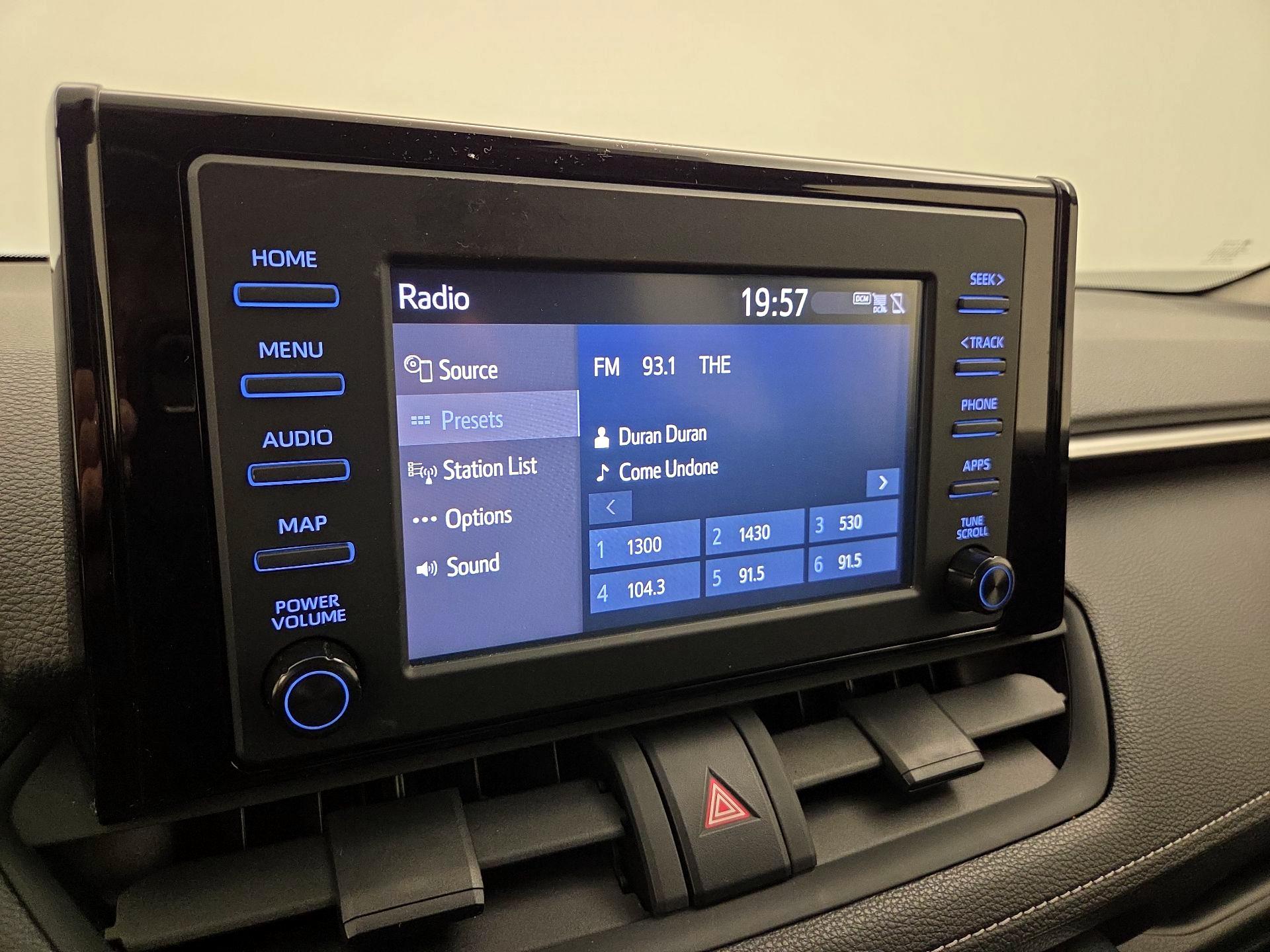 Thumbnail: 2019 Toyota RAV4 - 15