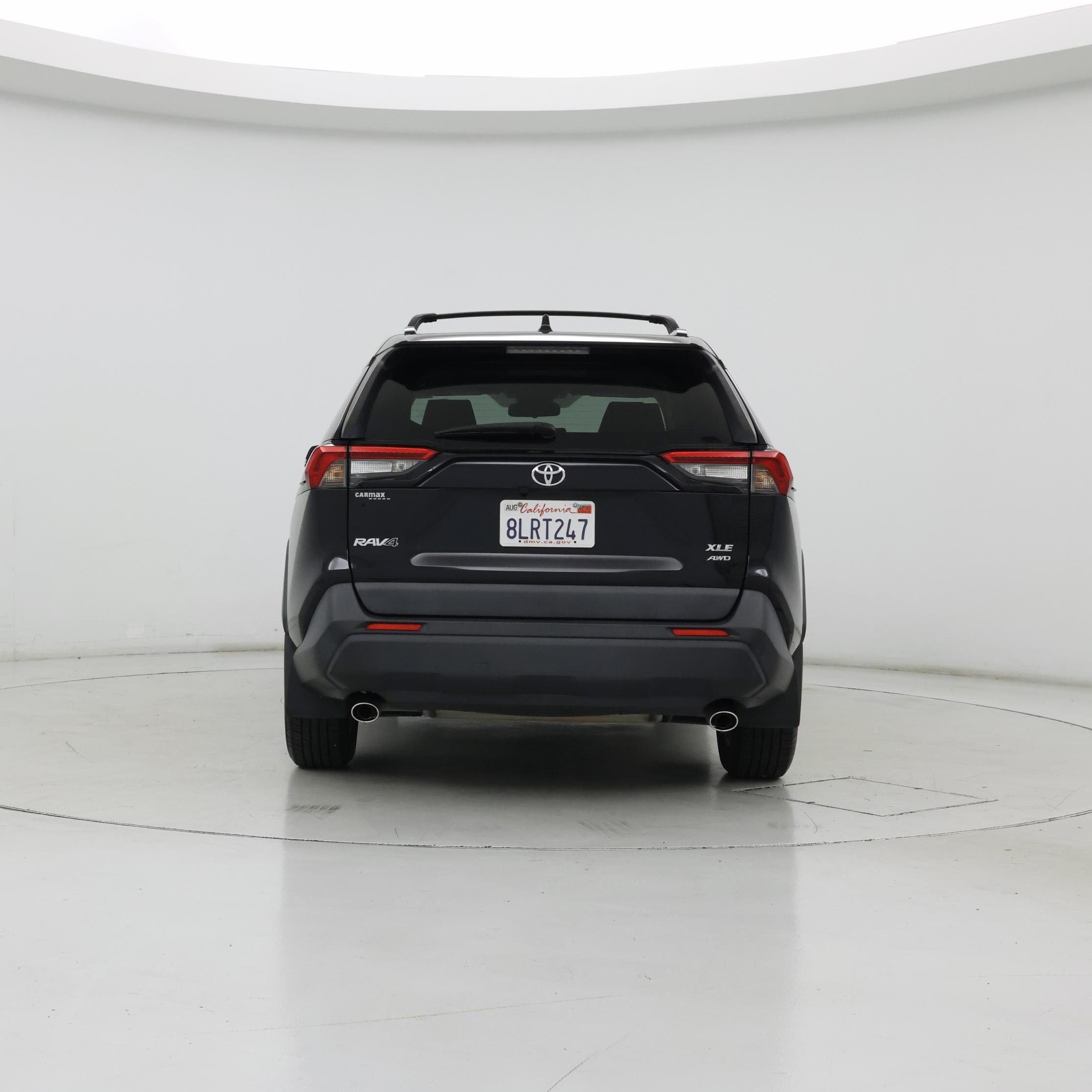 Thumbnail: 2019 Toyota RAV4 - 6