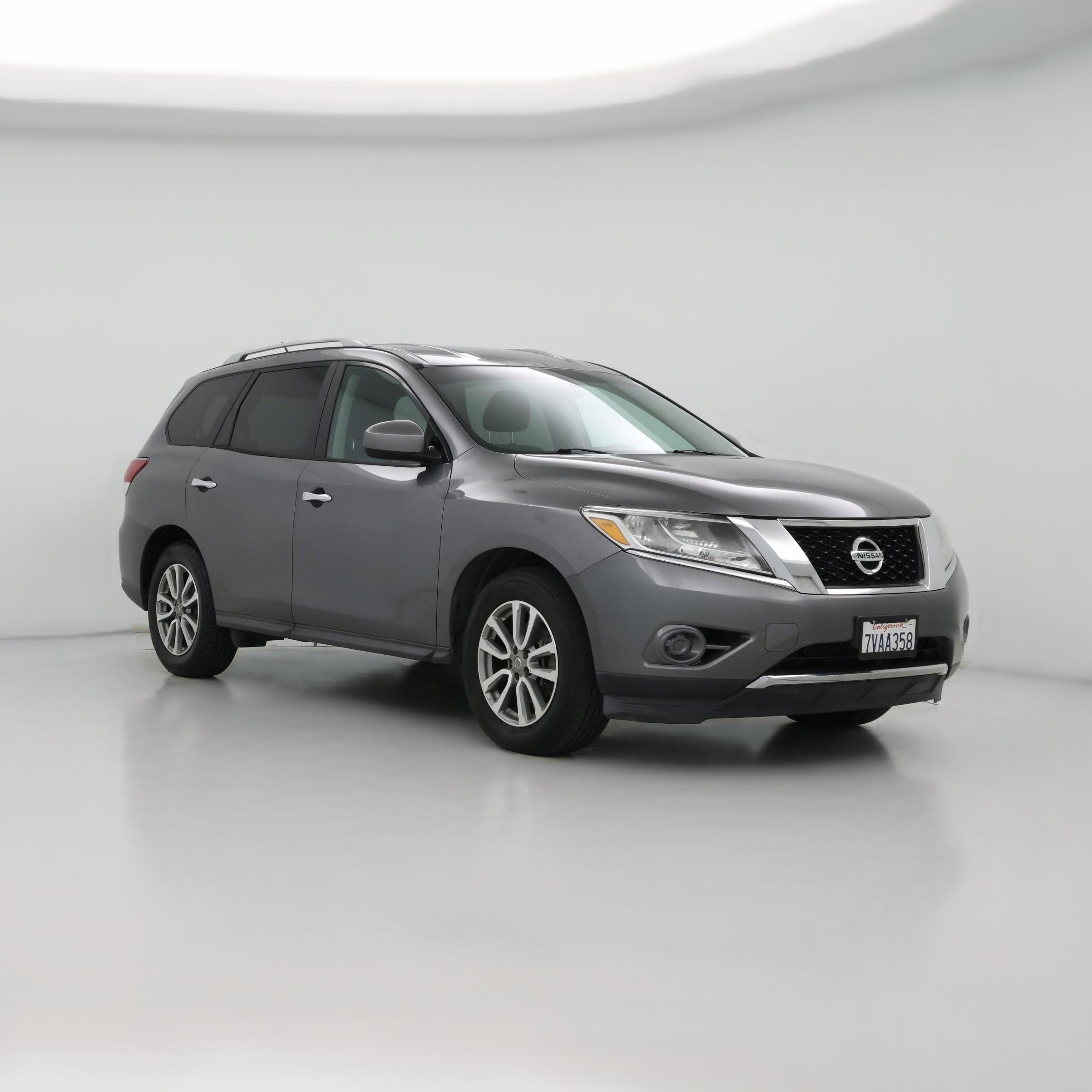 Thumbnail: 2016 Nissan Pathfinder - 1