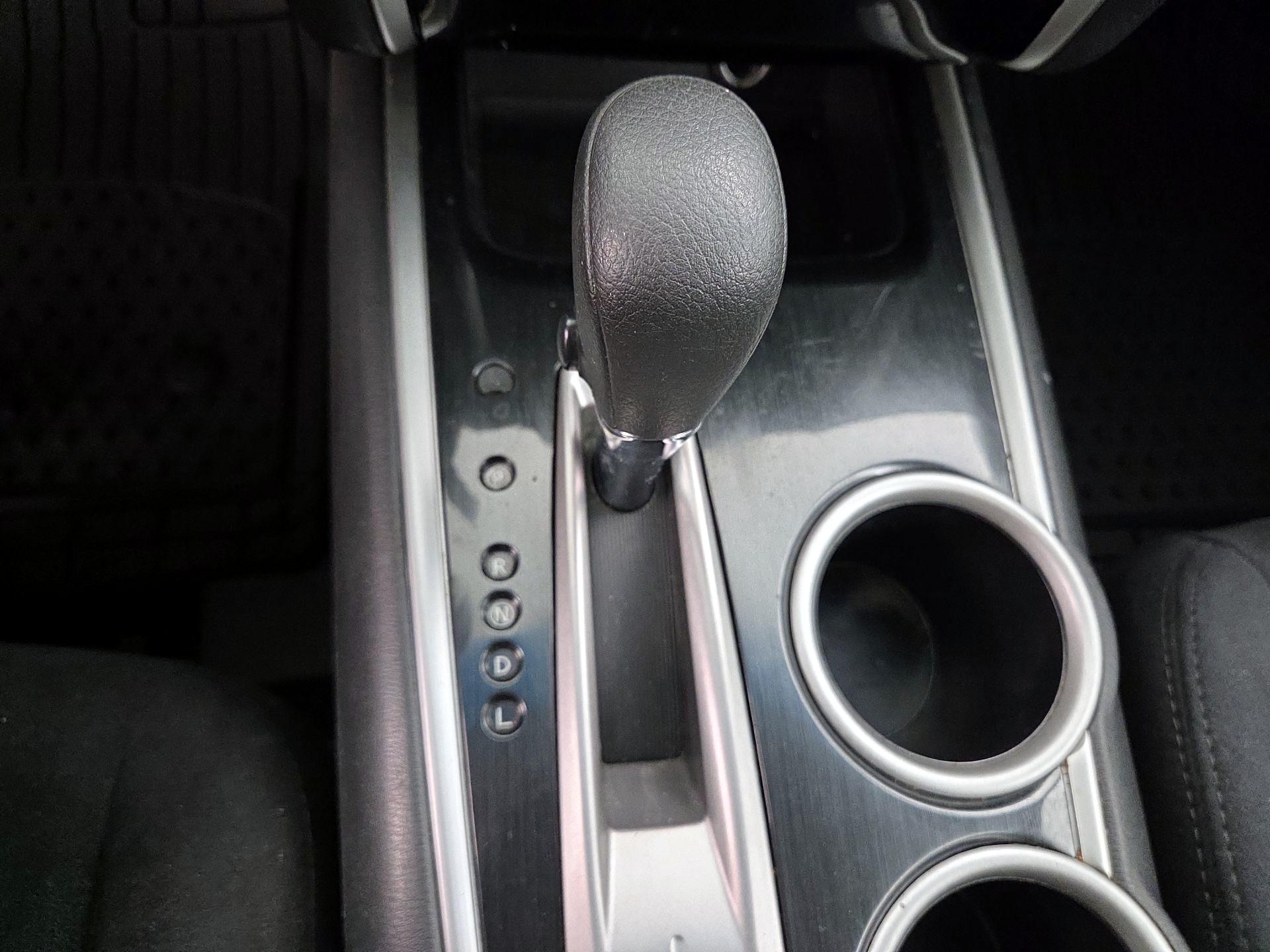 Thumbnail: 2016 Nissan Pathfinder - 16