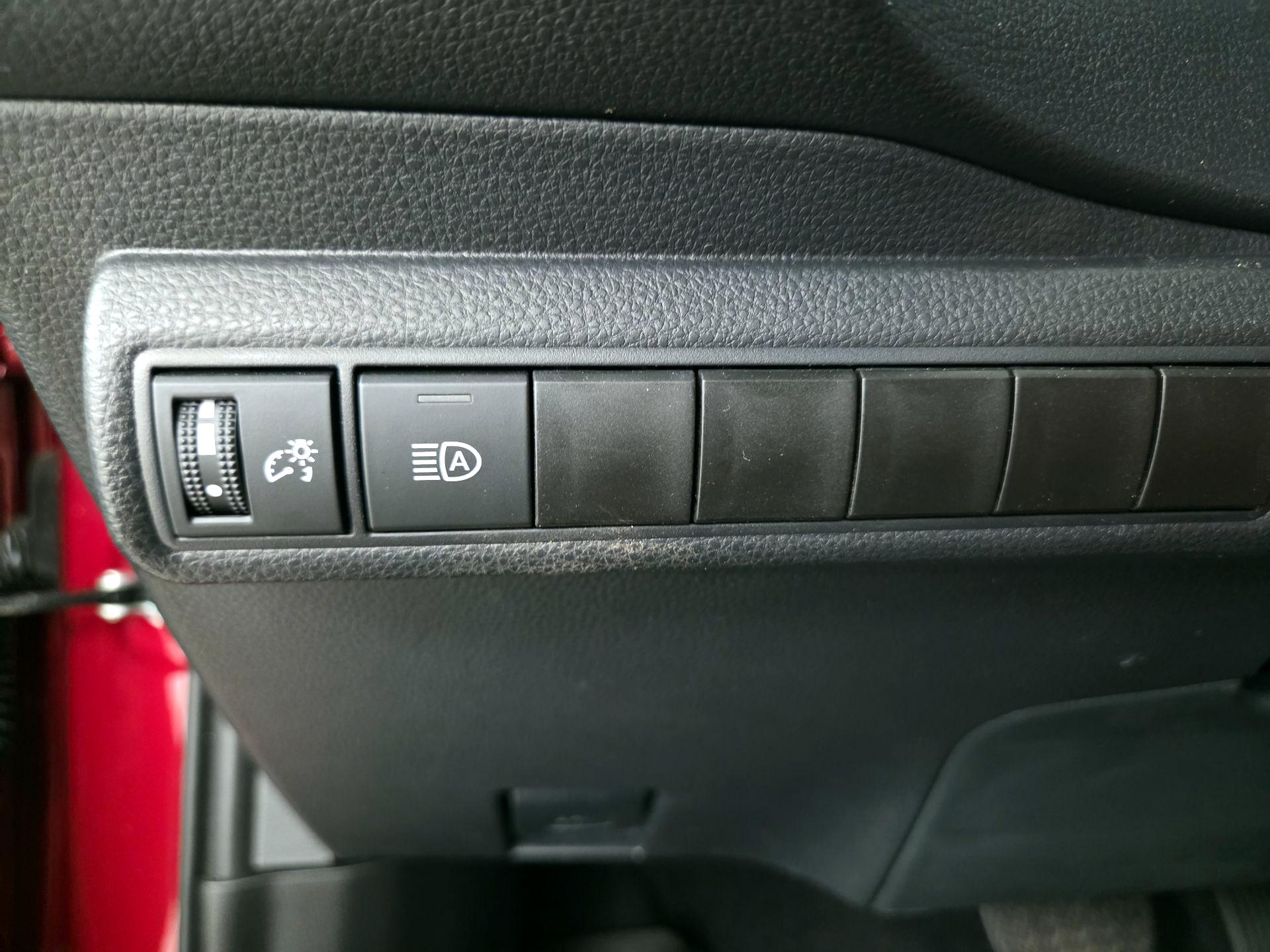 Thumbnail: 2025 Toyota Corolla - 13