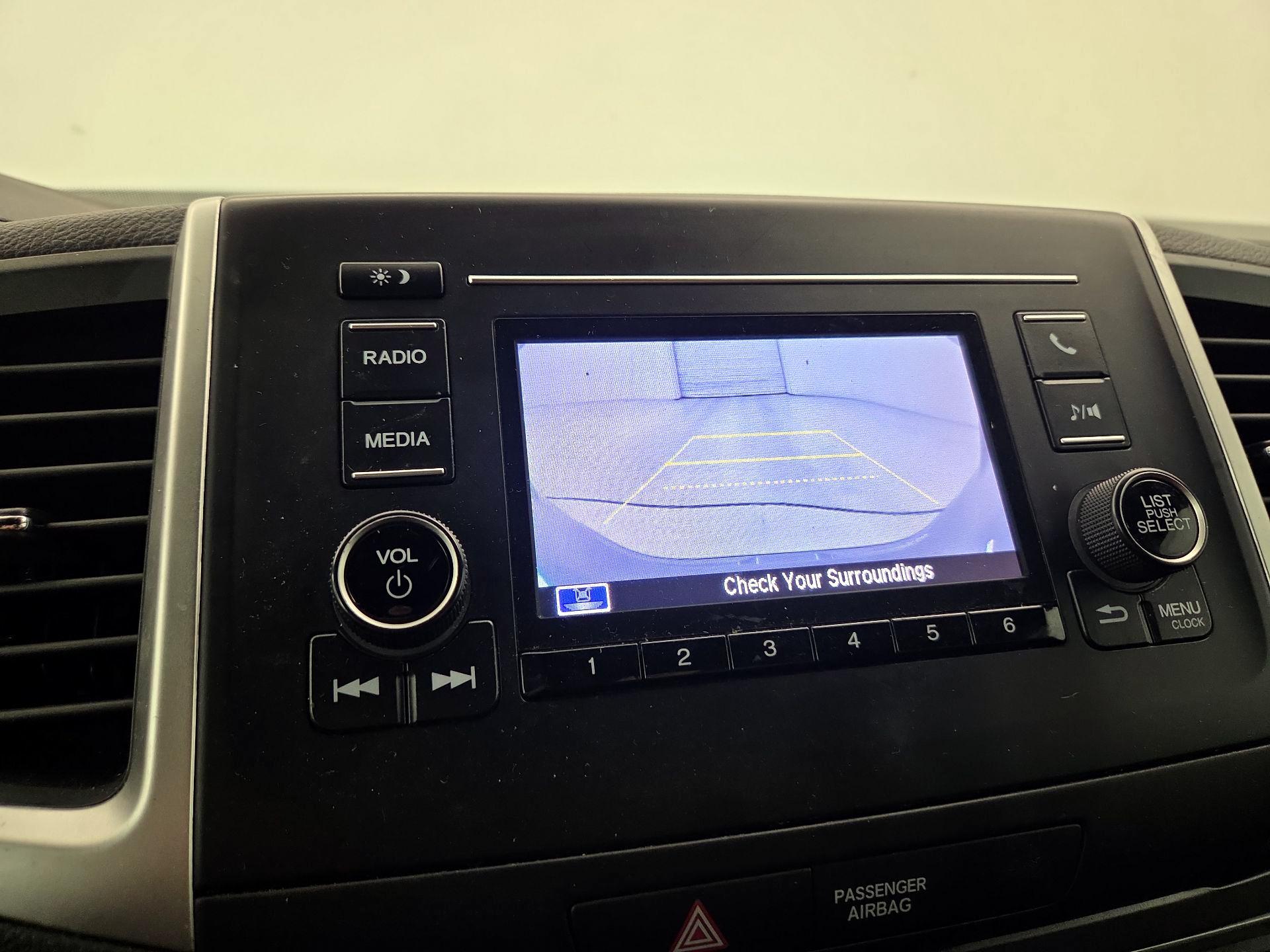 Thumbnail: 2020 Honda Passport - 14