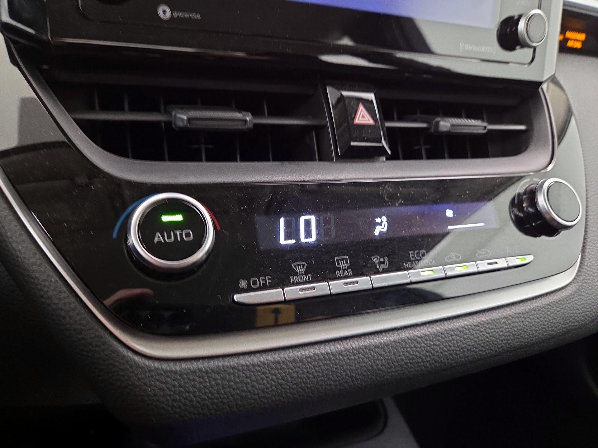 Thumbnail: 2022 Toyota Corolla - 16