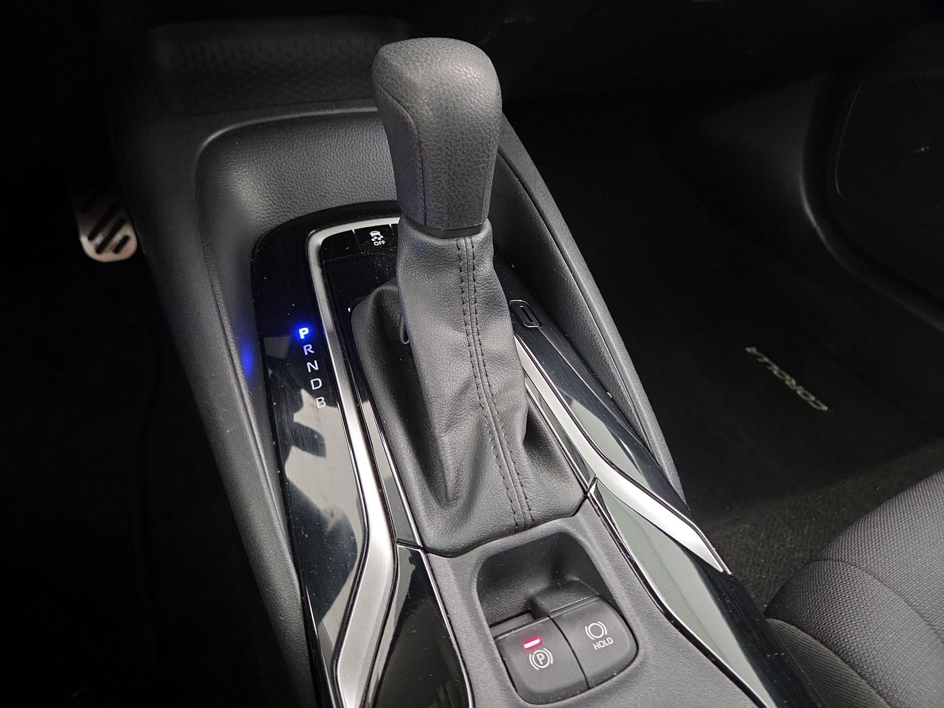 Thumbnail: 2022 Toyota Corolla - 17