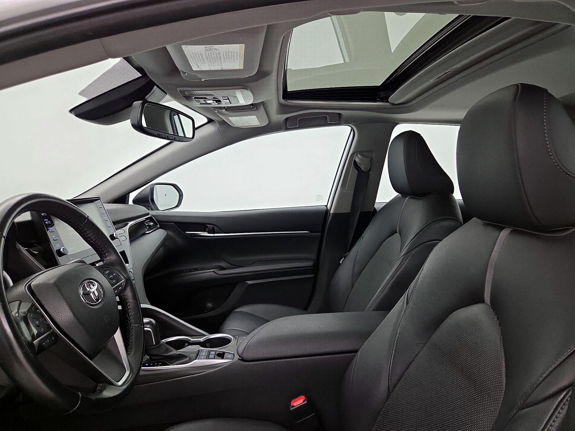 Thumbnail: 2021 Toyota Camry - 19