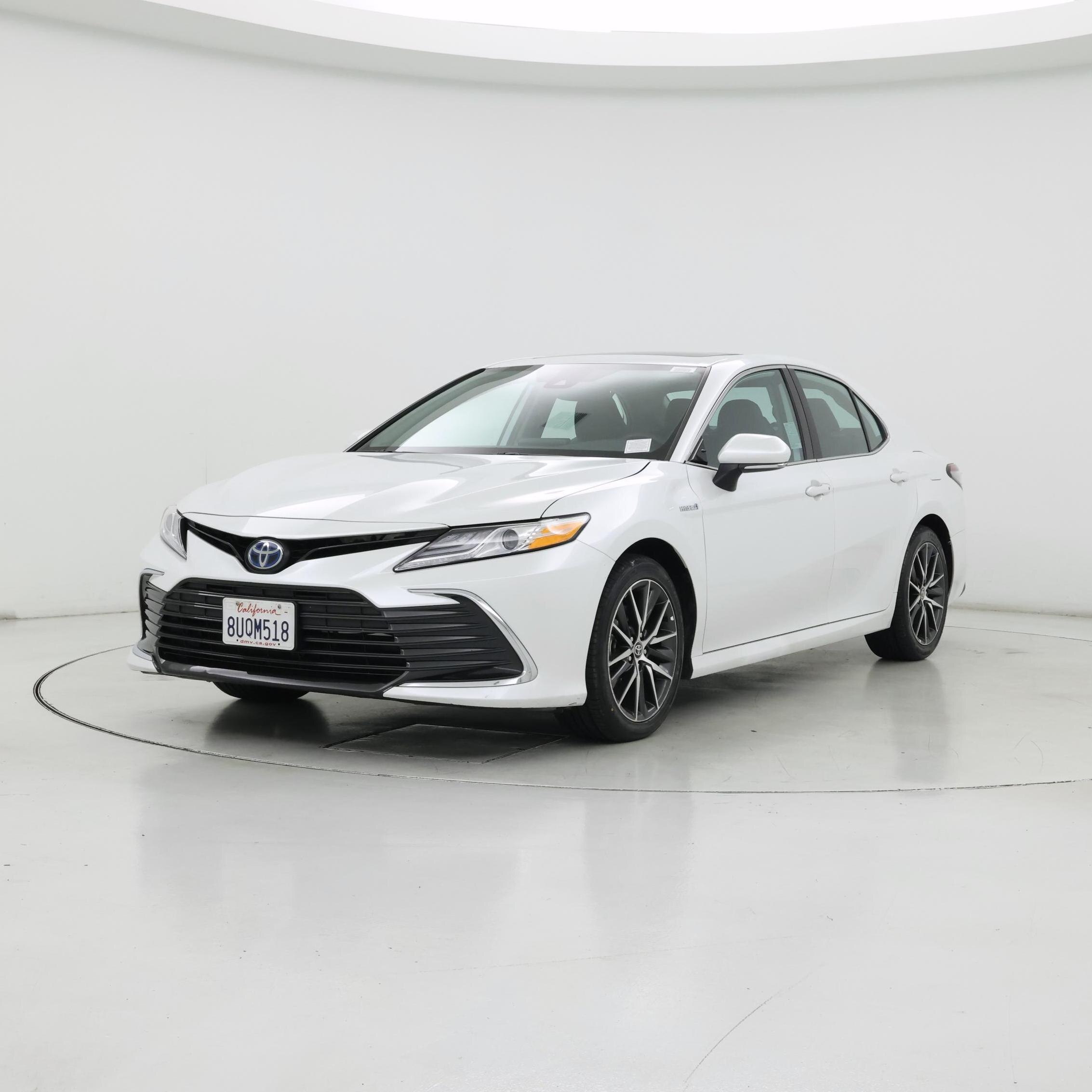 Thumbnail: 2021 Toyota Camry - 4