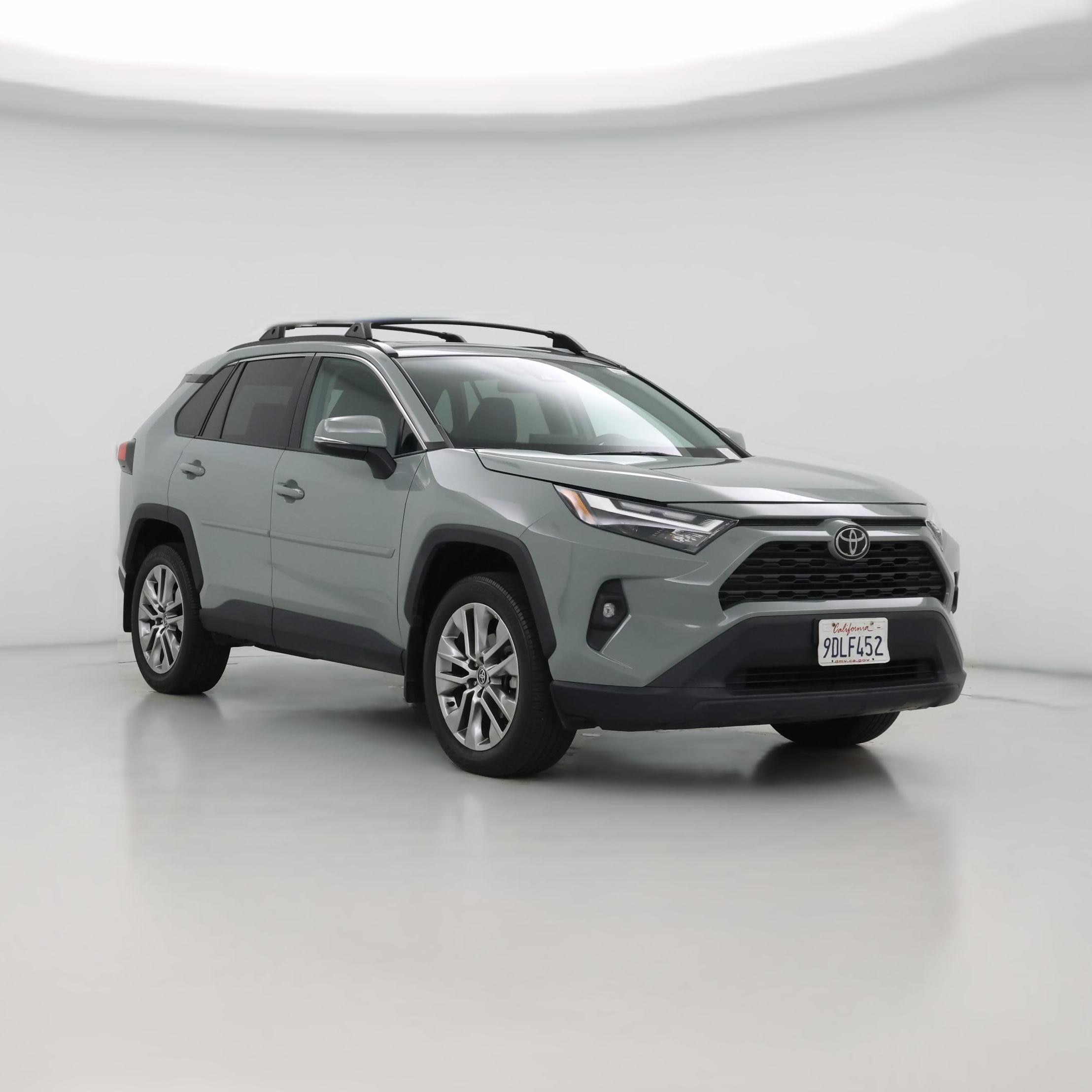 Thumbnail: 2022 Toyota RAV4 - 1