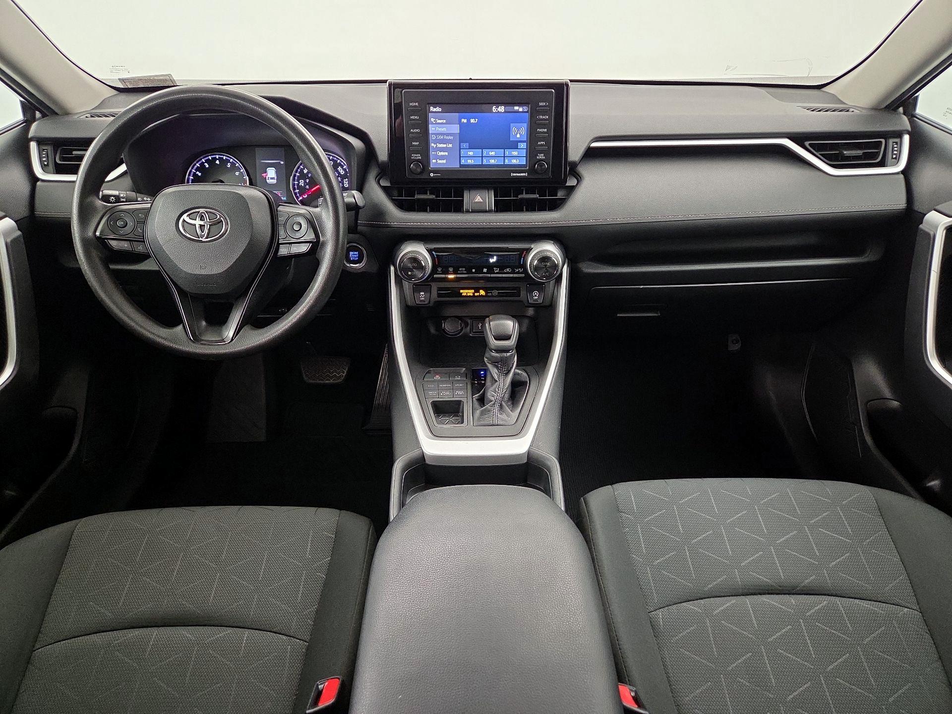 Thumbnail: 2021 Toyota RAV4 - 9