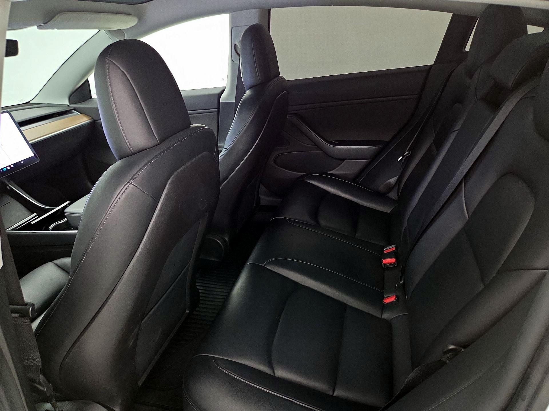 Thumbnail: 2019 Tesla Model 3 - 18