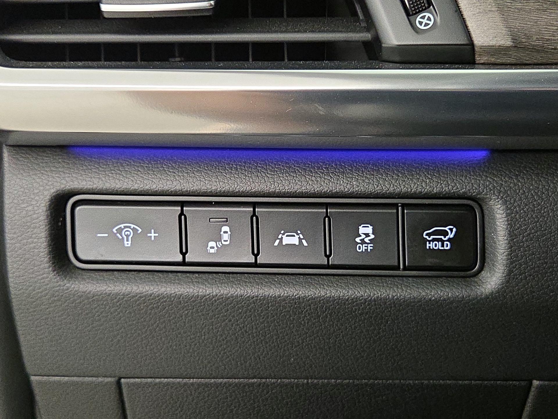 Thumbnail: 2022 Kia Telluride - 13