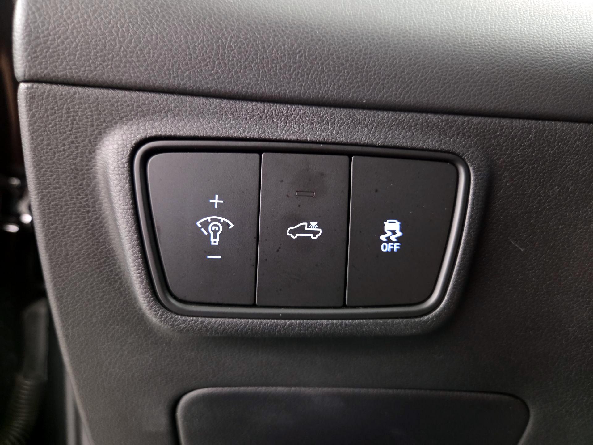 Thumbnail: 2023 Hyundai Santa Cruz - 13