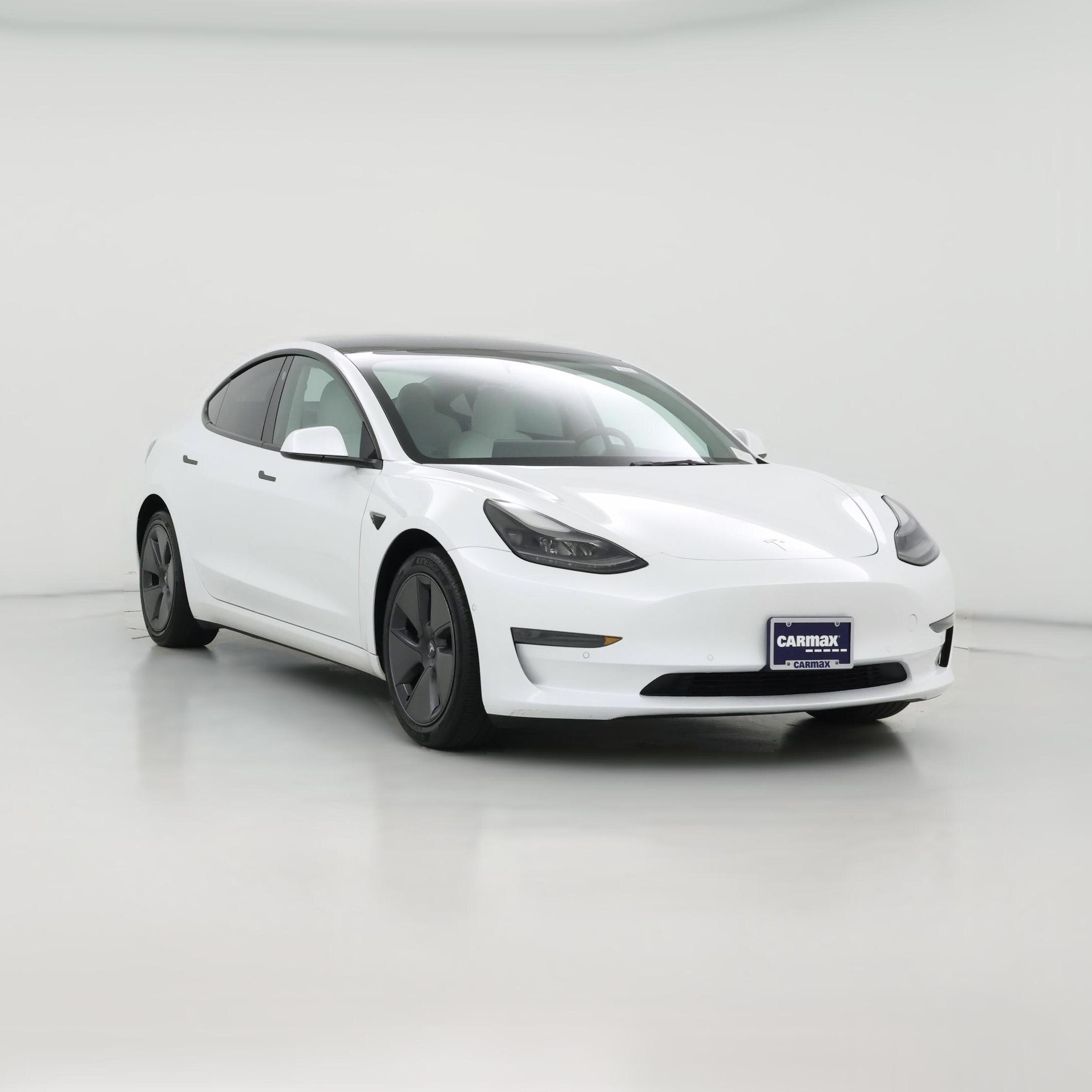 Thumbnail: 2022 Tesla Model 3 - 1