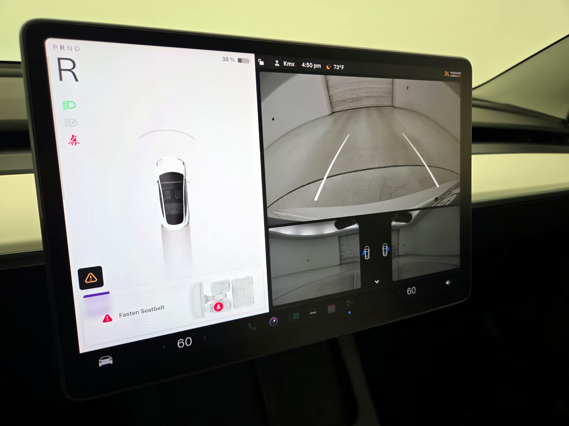 Thumbnail: 2022 Tesla Model 3 - 14